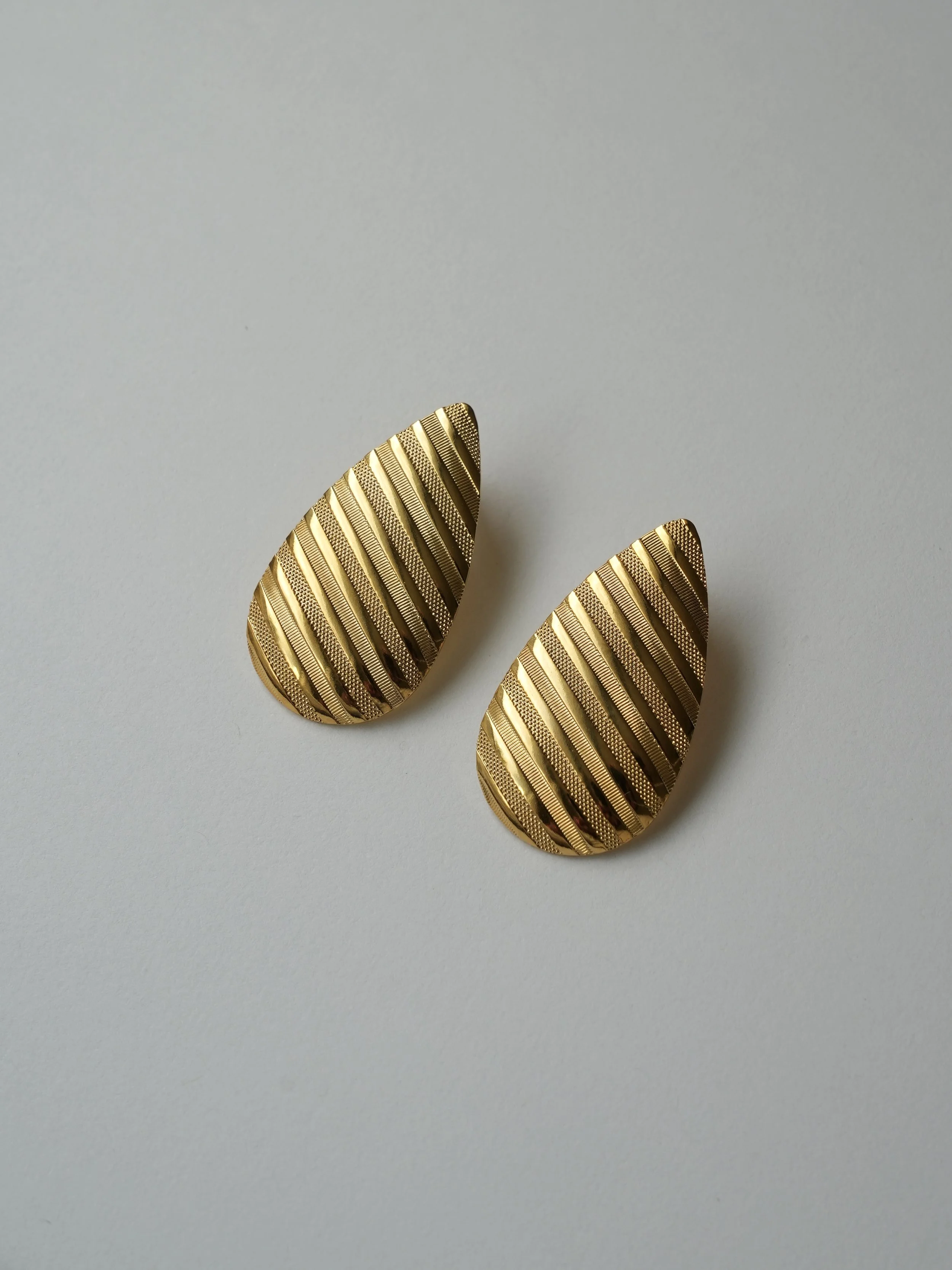 Large Diagonal Ribbed Teardrop Earrings 2.jpg