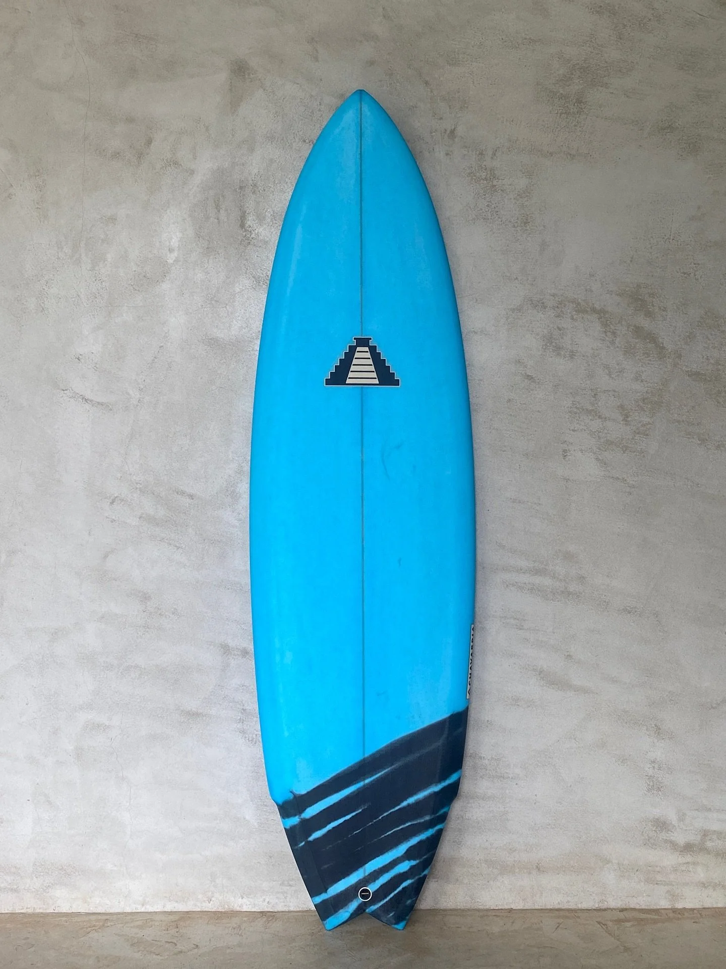 Twinny Manta .
.
.
.
.
#surf #surfing #surfer #surfers #surfboard #surfboards #surflife #surfstyle #customsurfboard #surfiseverything #surfporn  #beach #beachlife #customboards #surfmexico #mexico #lifeofadventure #oceanminded #saltlife #surfcommunit