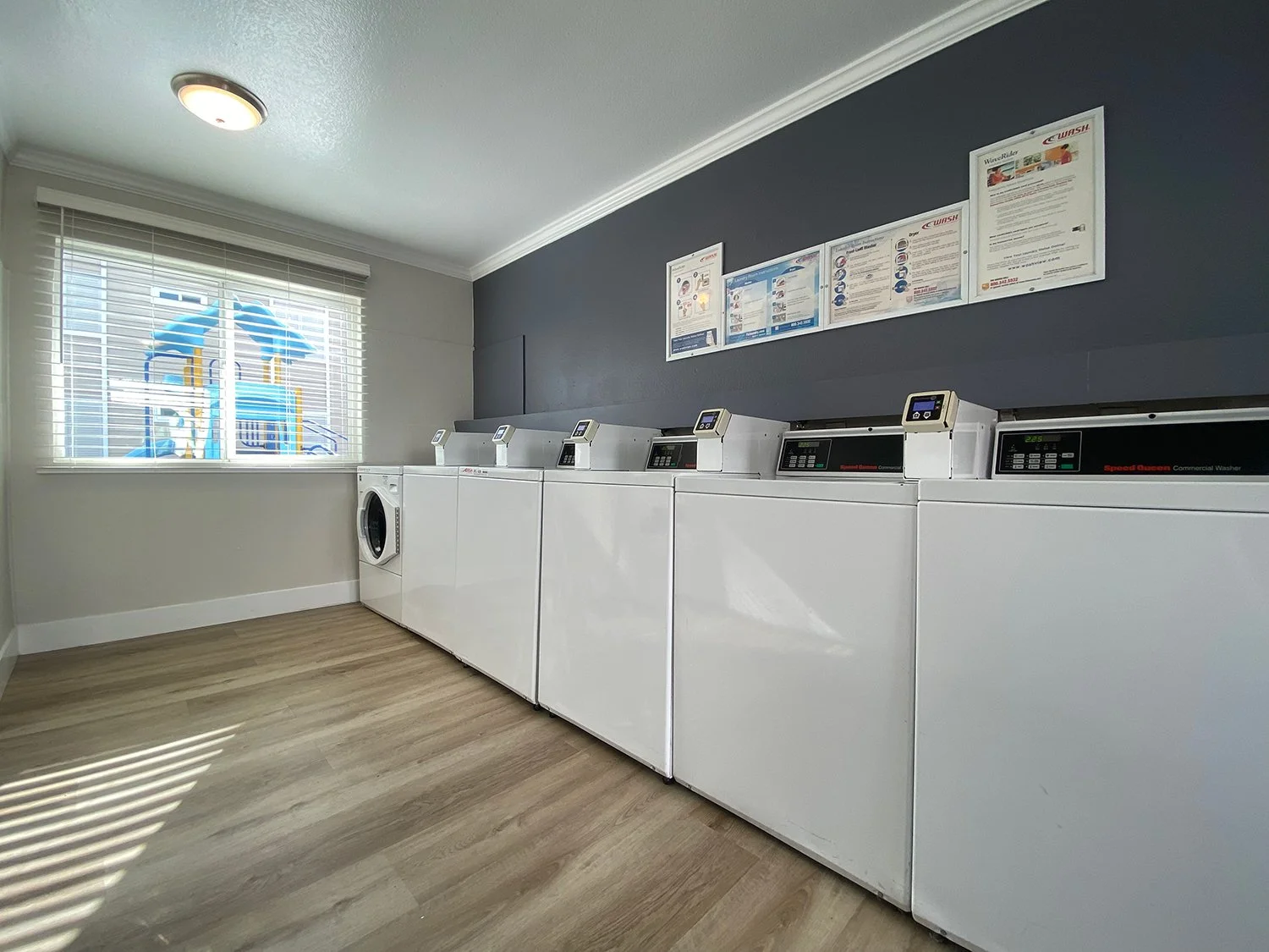 Community Laundry Center at Stonewood