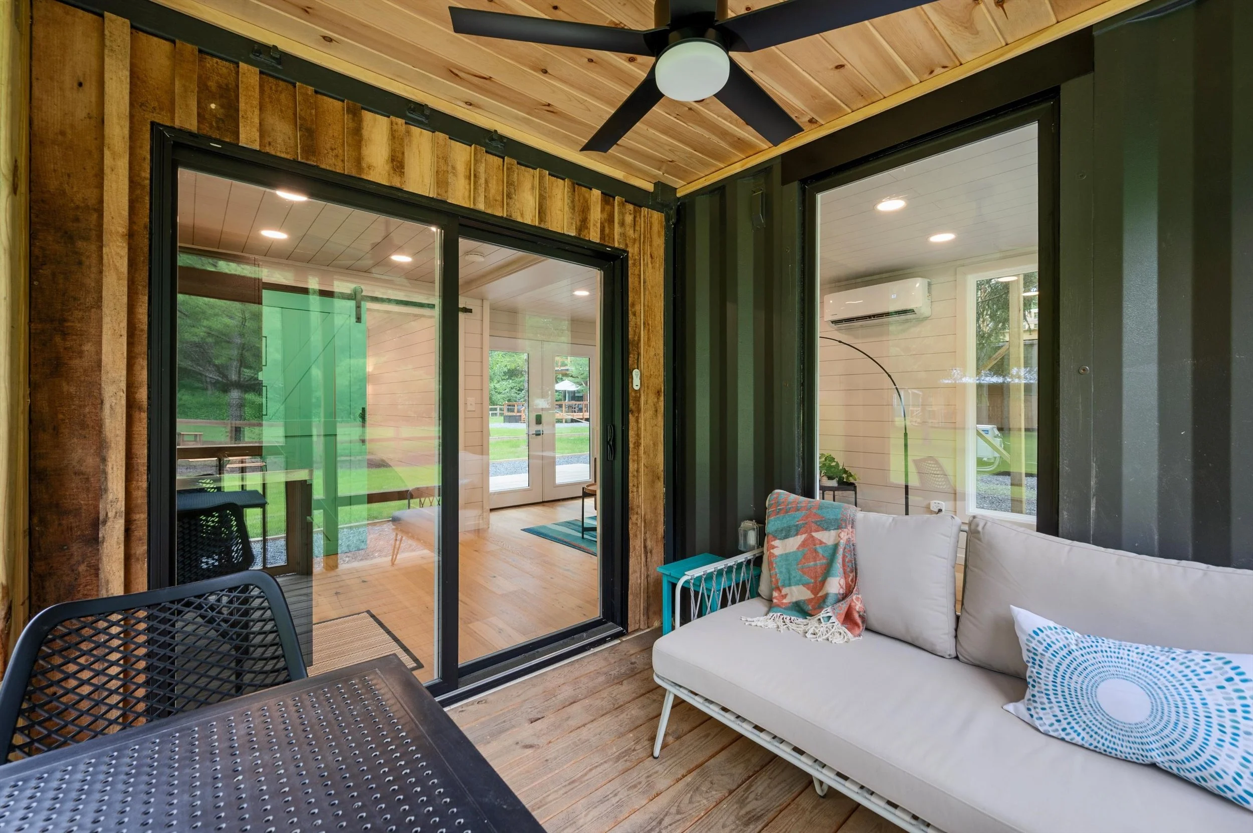 089-Idea, screened in porch, couch . web.jpg