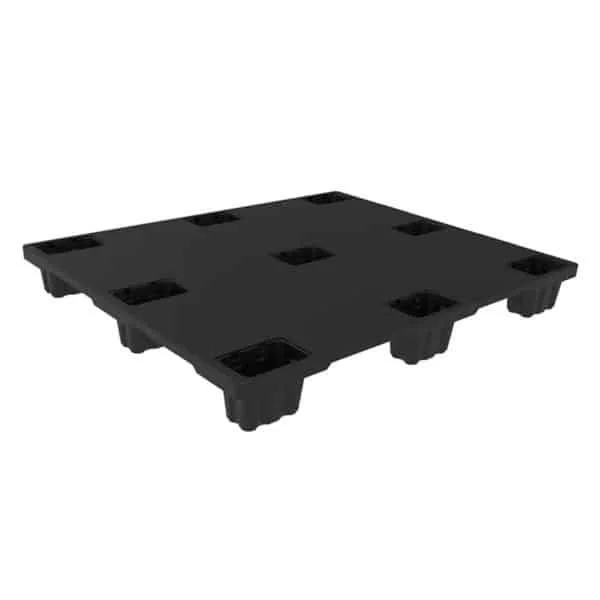 Pallet plastic.jpg