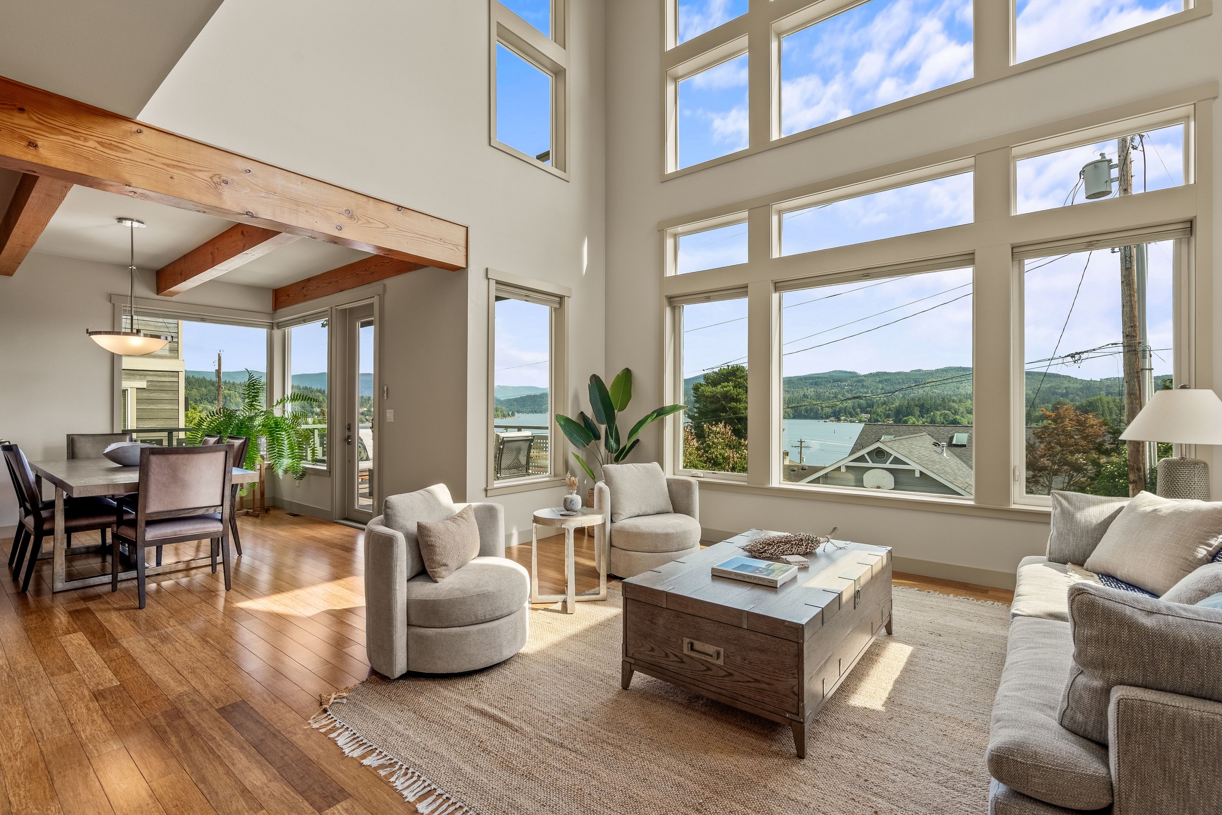 4018 E Maryland St-14.jpg
