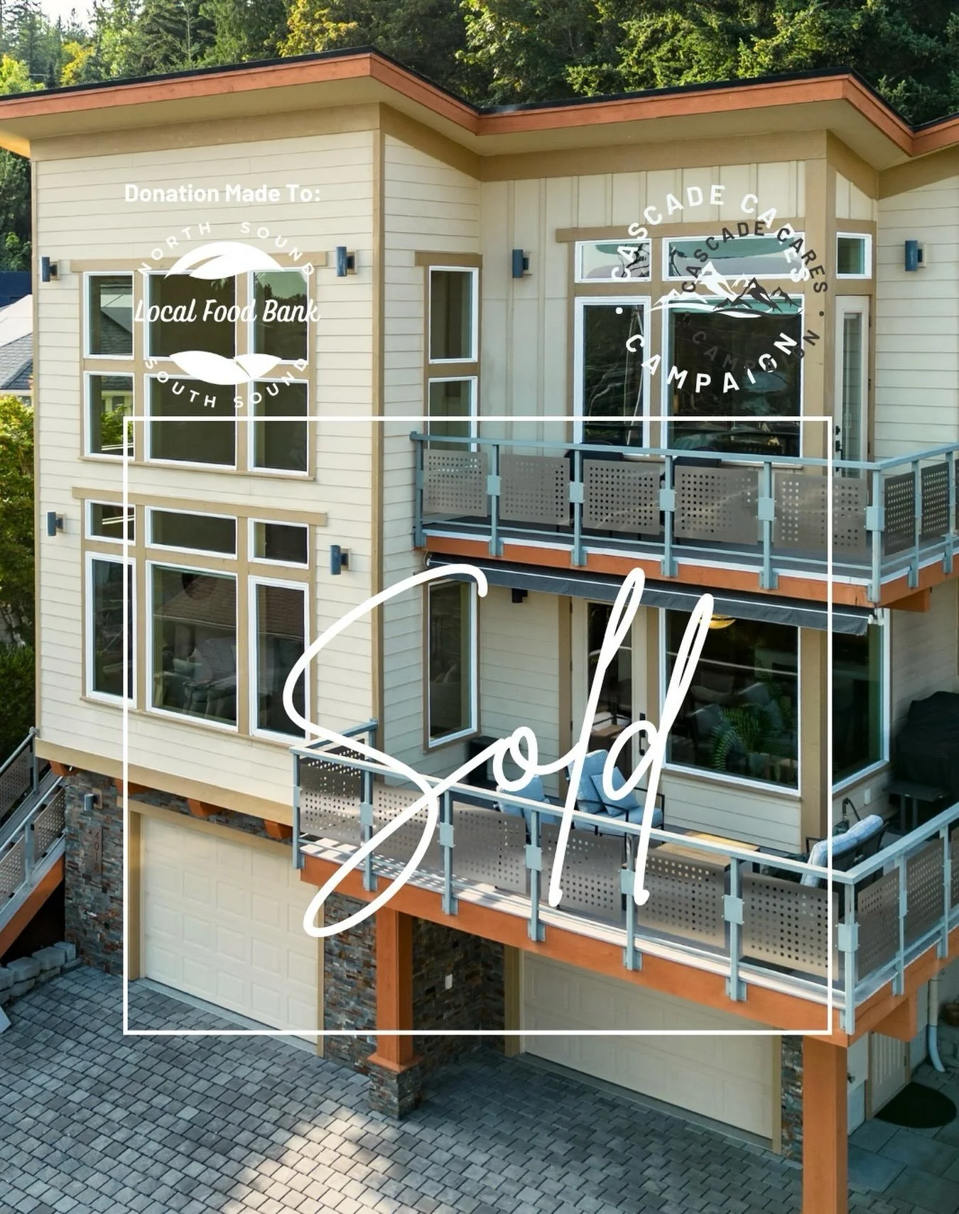 This Silver Beach home showed beautifully and we loved seeing it all come together for the market. 

Congratulations to the new owners, we hope they enjoy their new home and life by the lake!