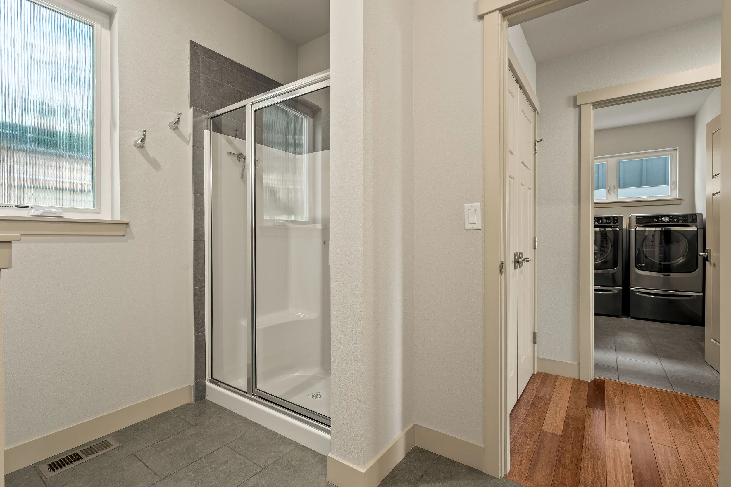 4018 E Maryland St-28.jpg