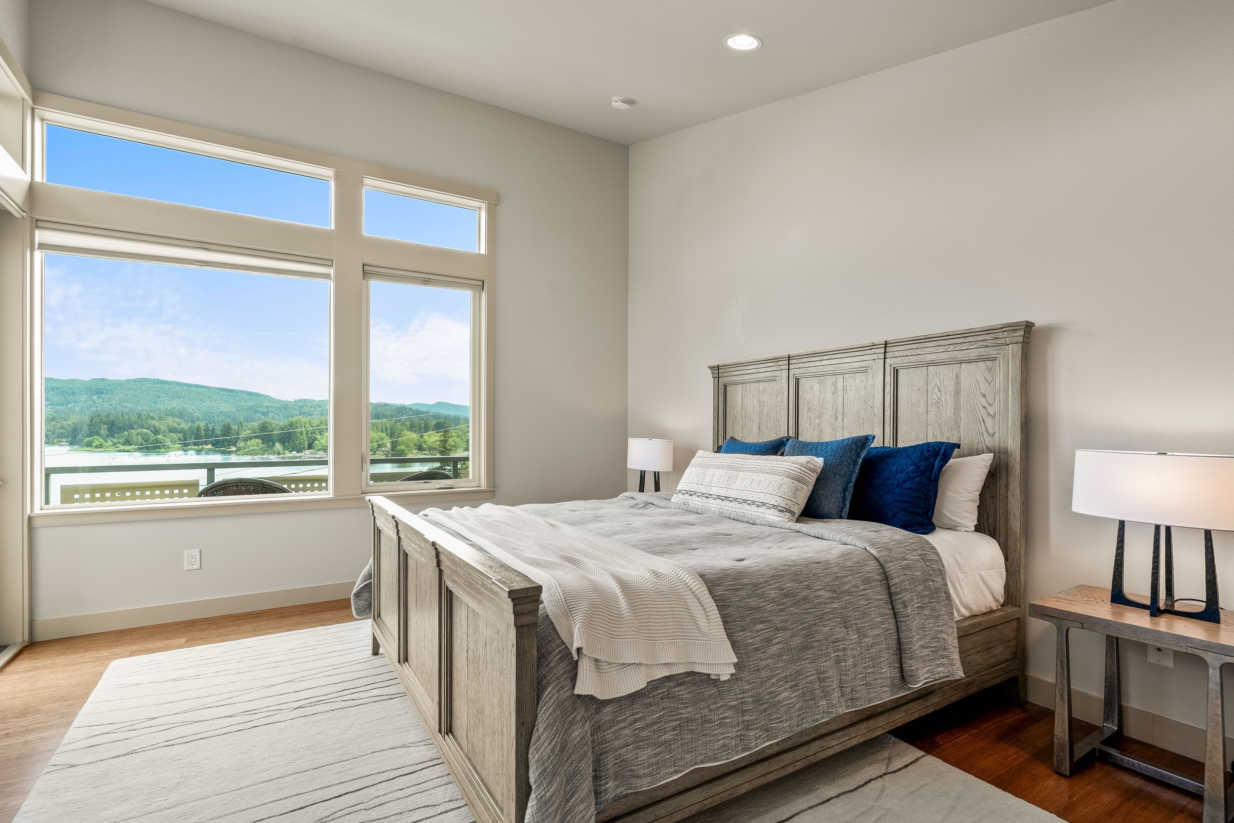 4018 E Maryland St-42.jpg