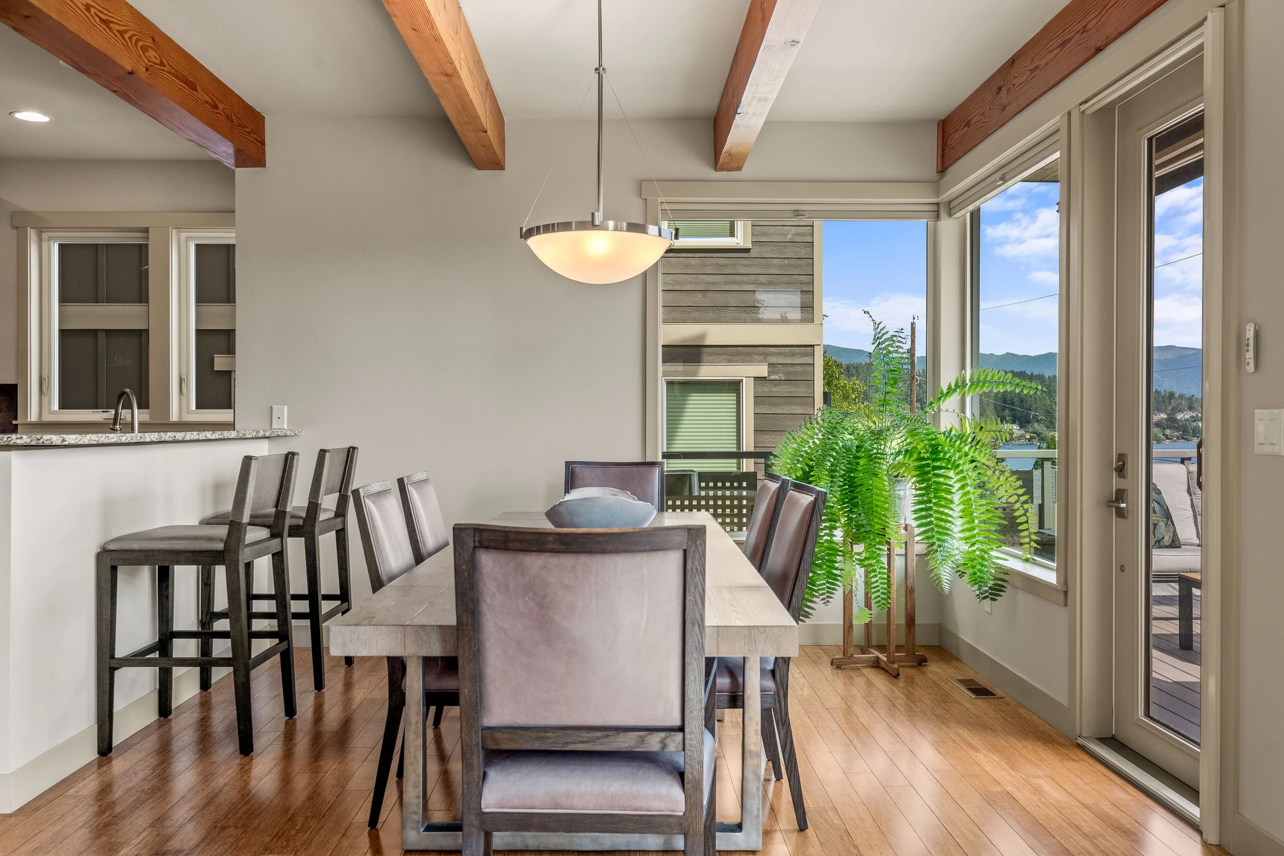 4018 E Maryland St-11.jpg