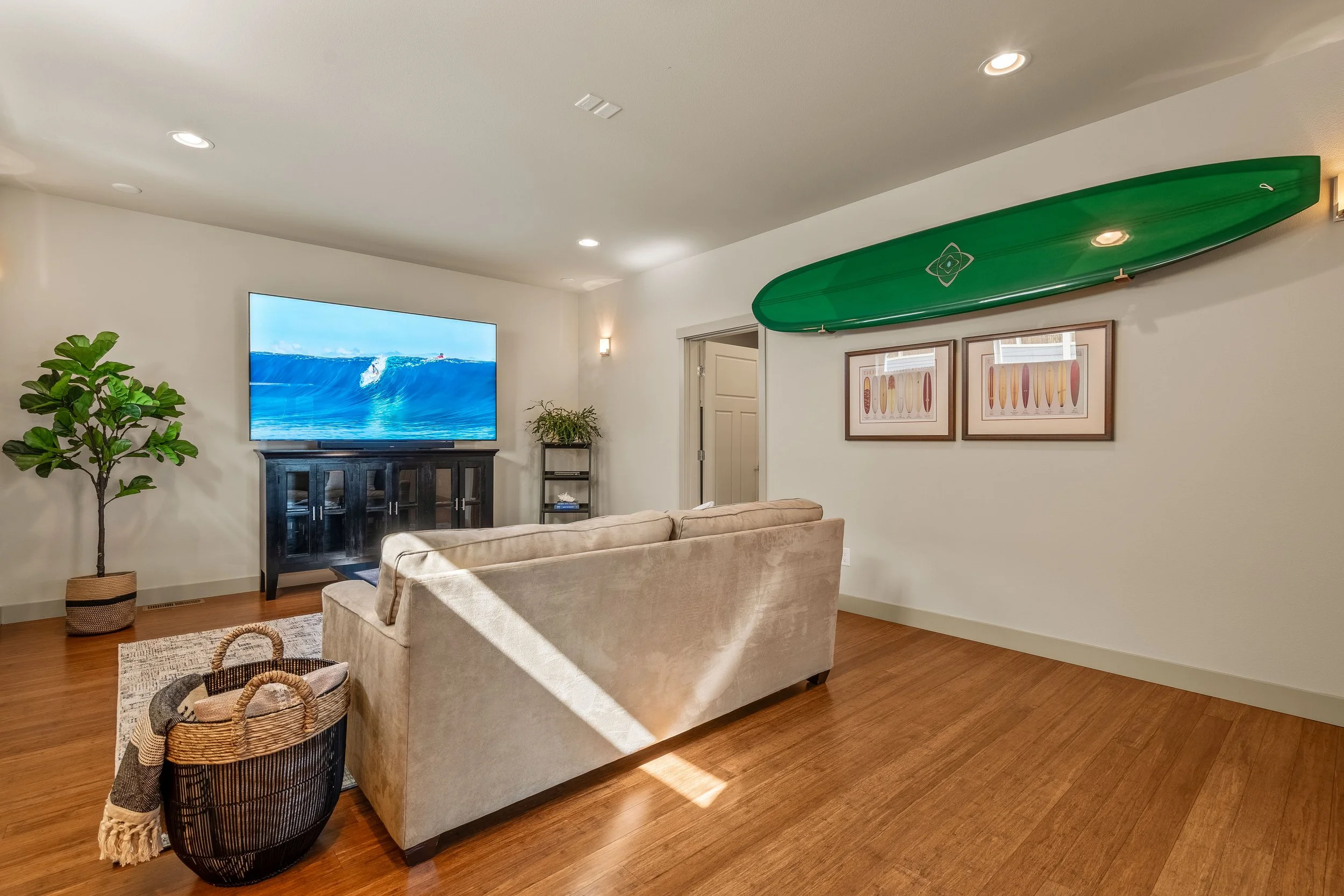 4018 E Maryland St-24.jpg