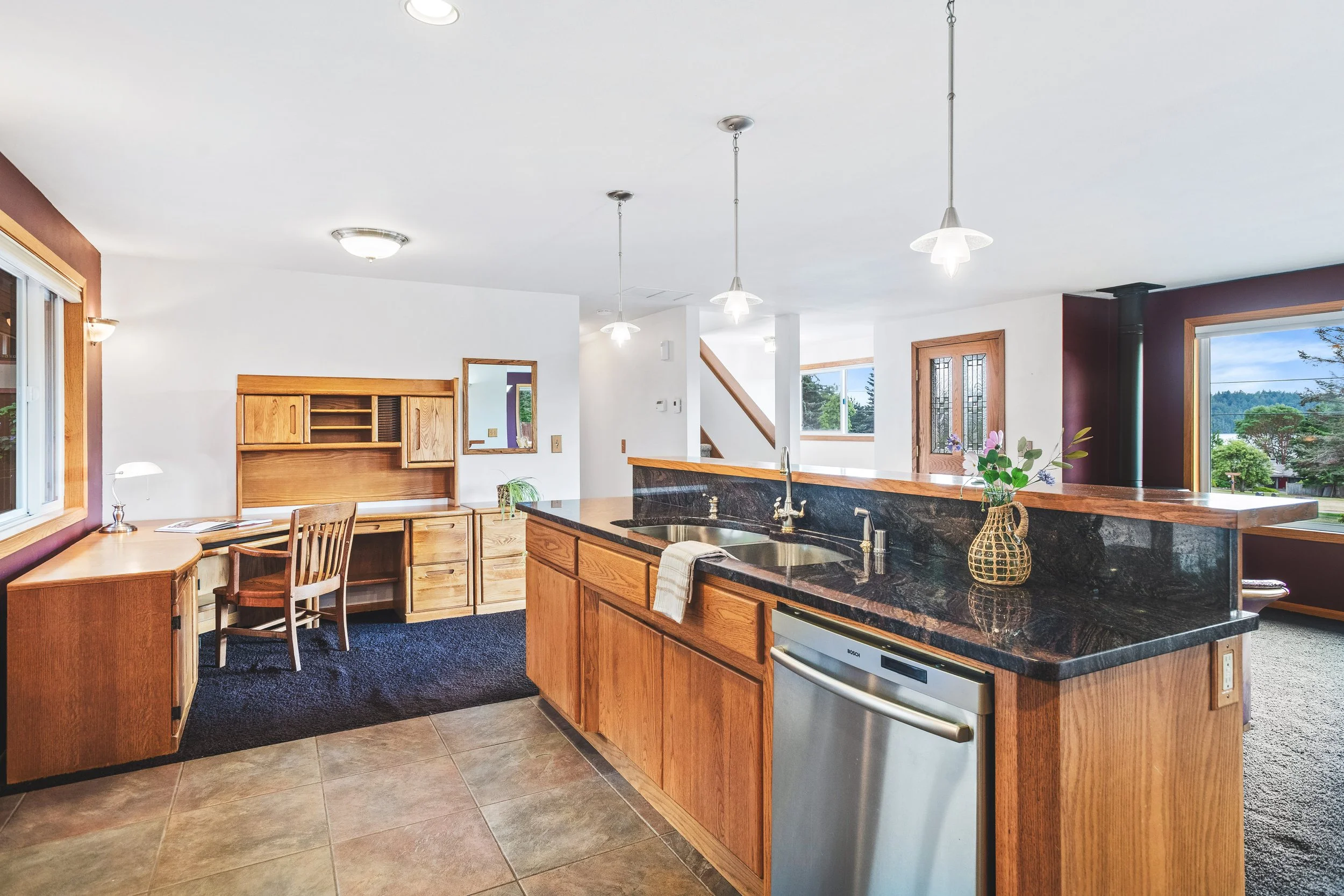 15781 Snee Oosh Road-24.jpg