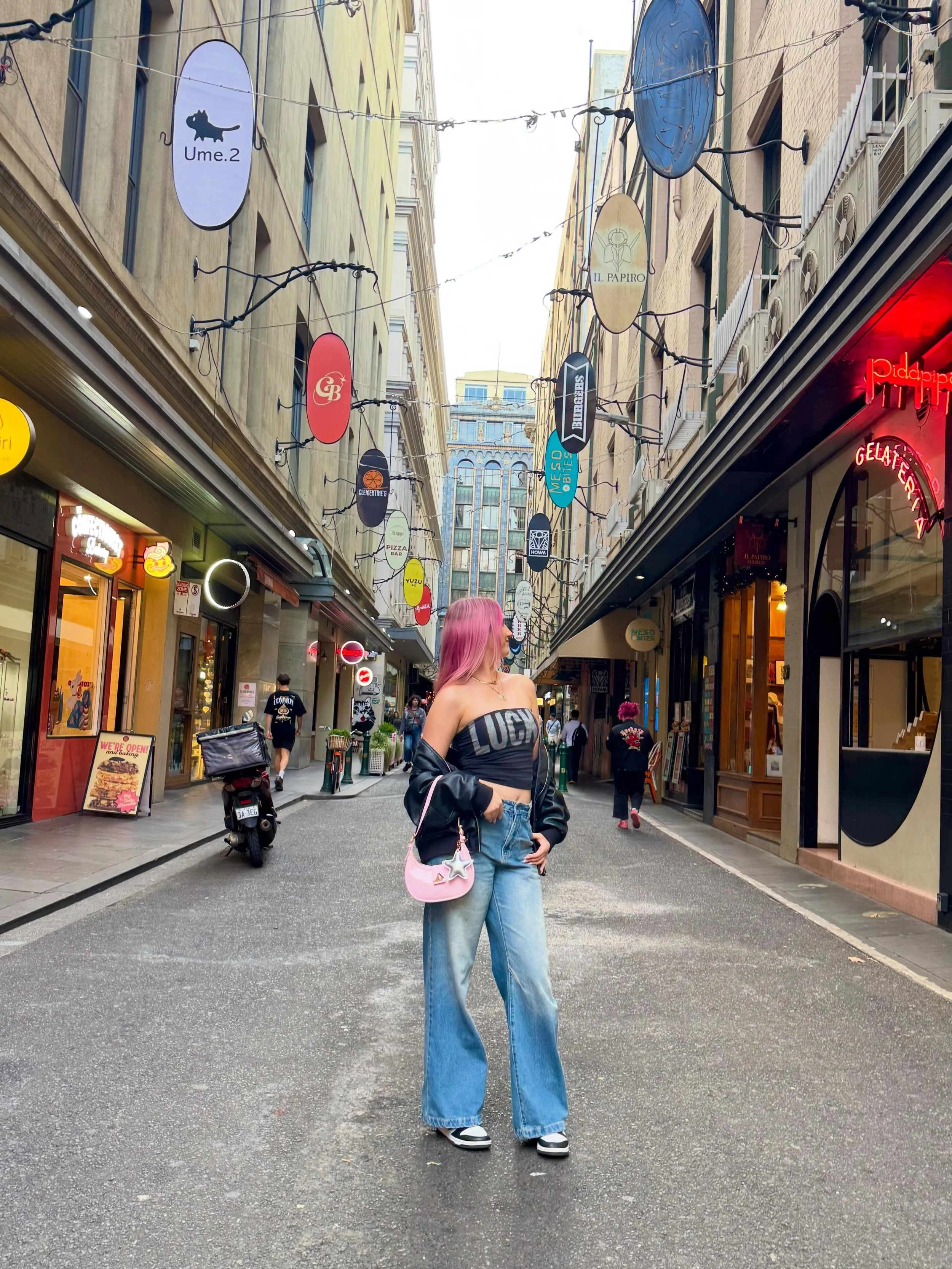 Melbs Street Stylin 📸: @viv.designjournal