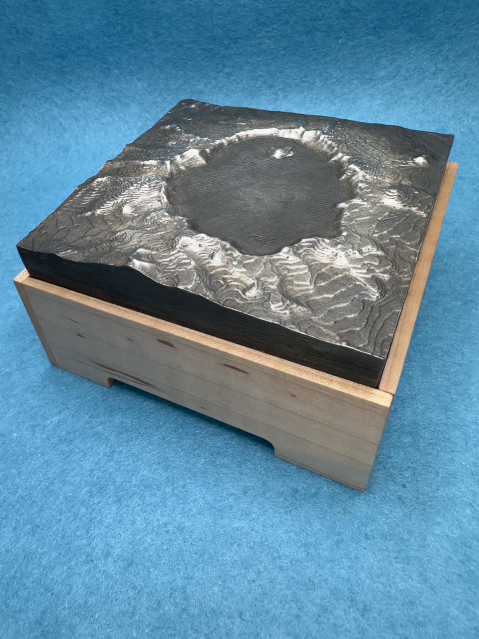 Crater Lake Box