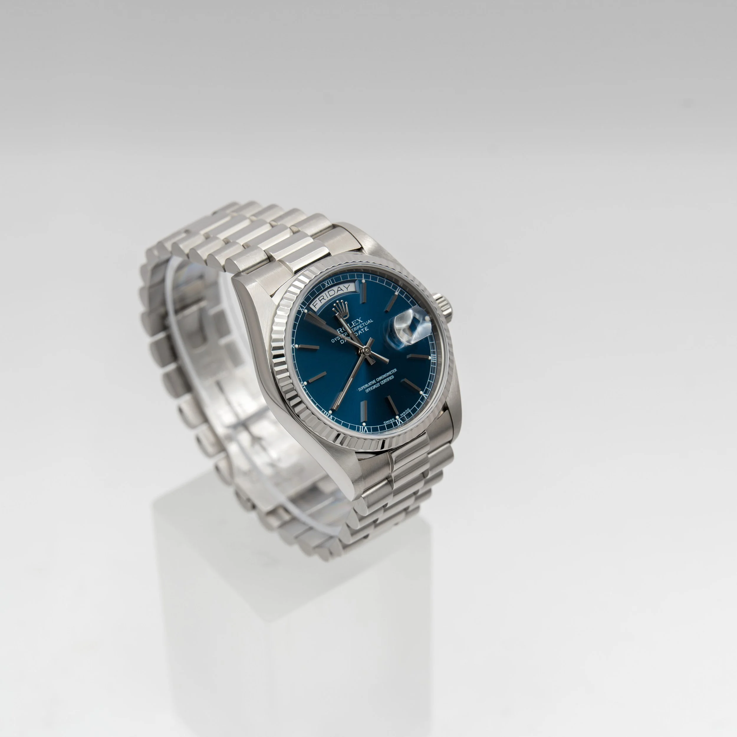 AIM03860-2.jpg