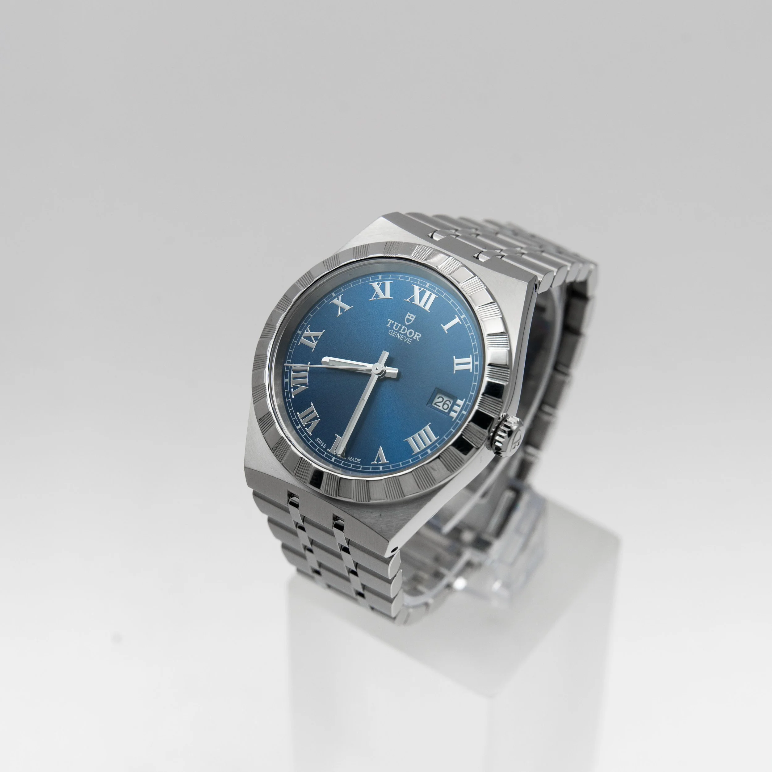AIM09745.jpg