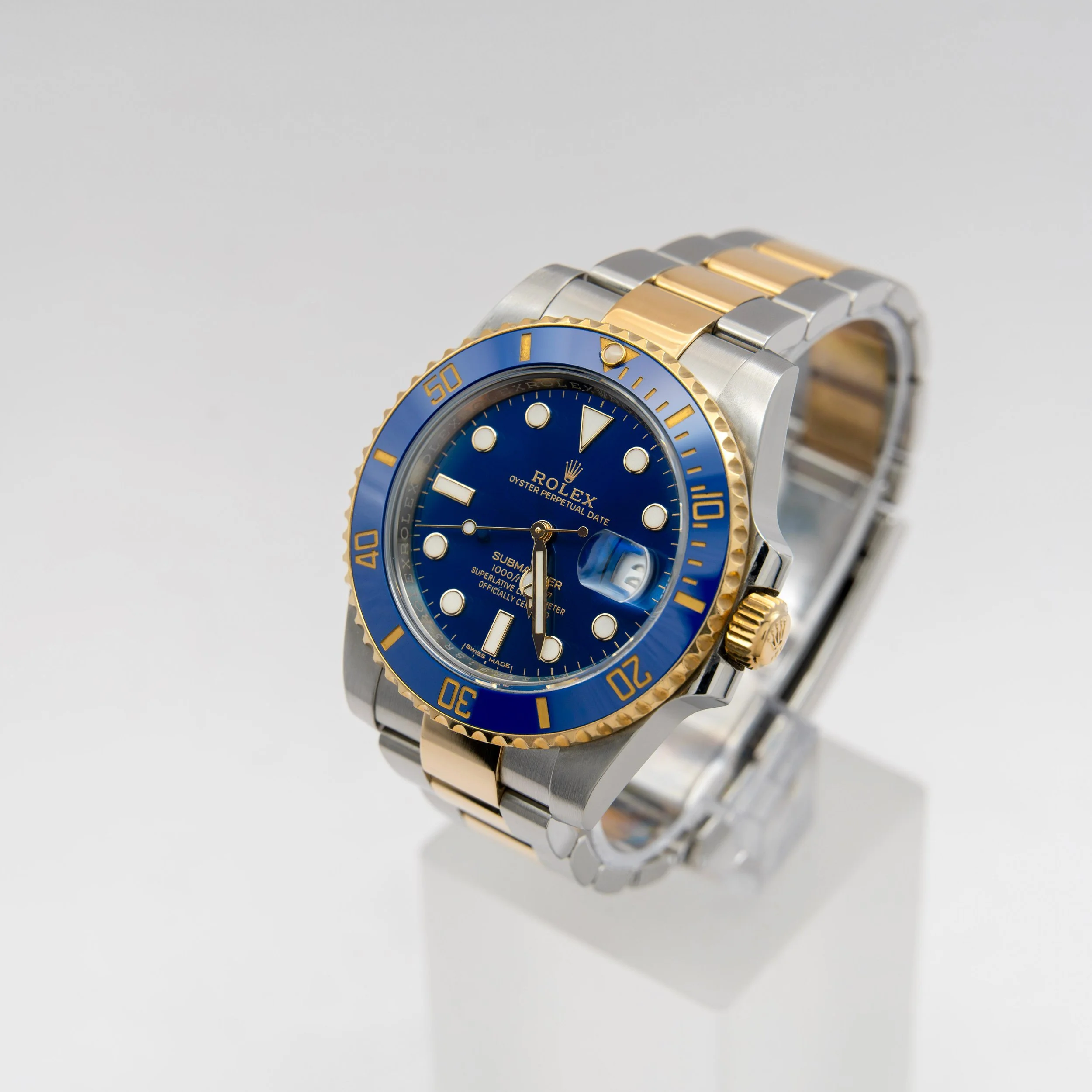 AIM05127-2.jpg