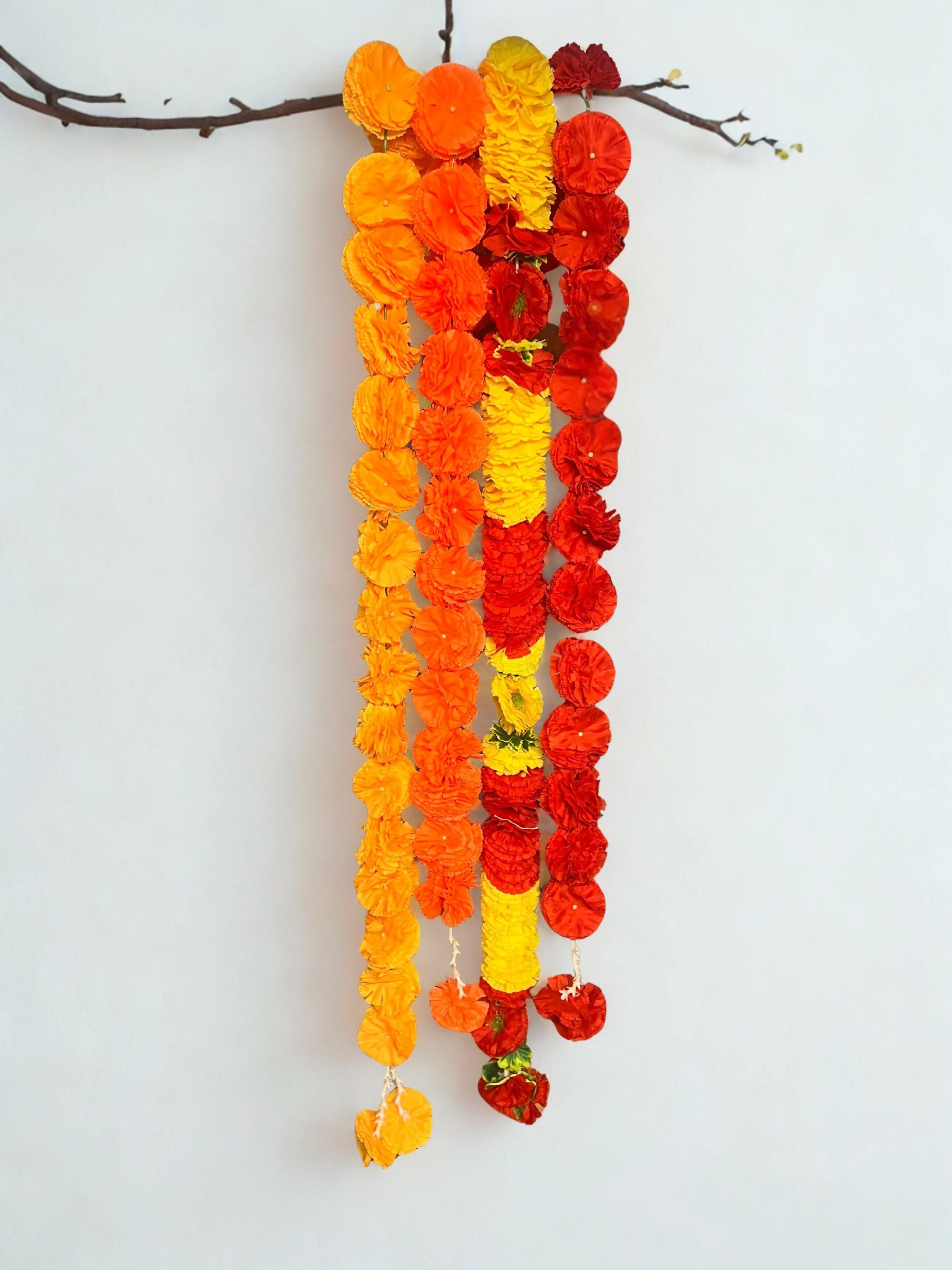 5ft Split Bottom Garlands
Red Quantity: 7
Orange Quantity: 6
Yellow Quantity: 17
Red/ Yellow Quantity: 7