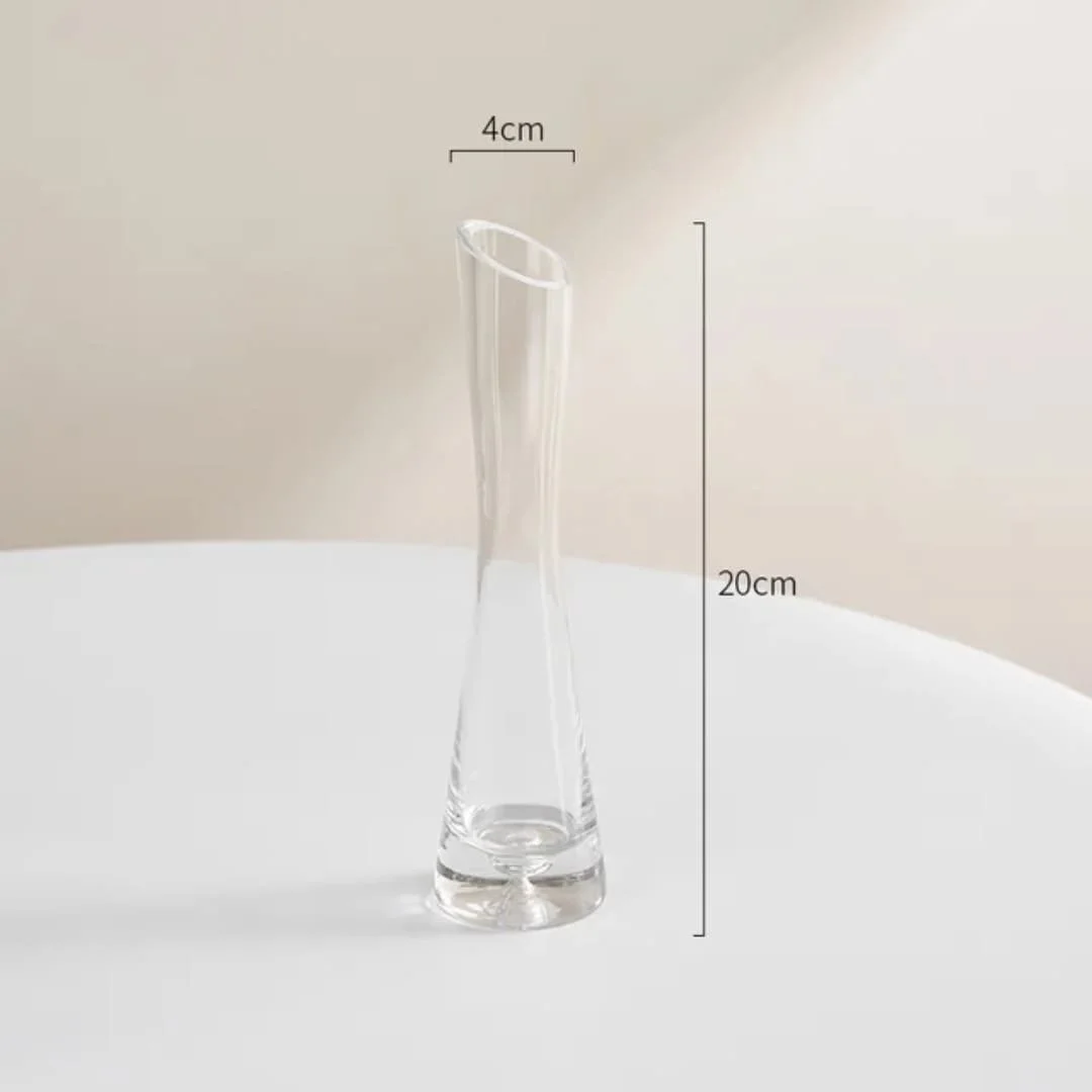 20 cm Vase 
Quantity: 40