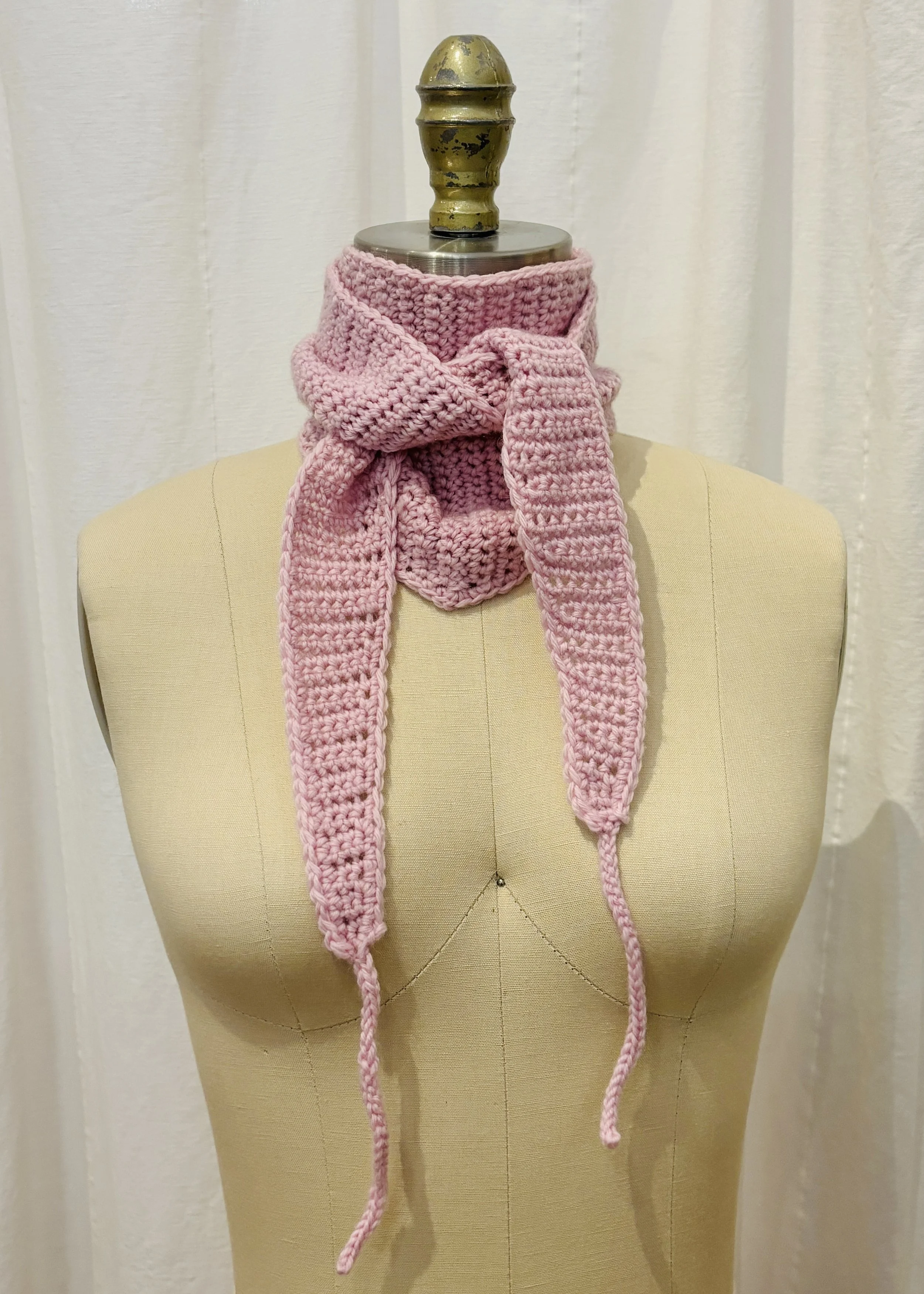 Sweet Pea Necktie