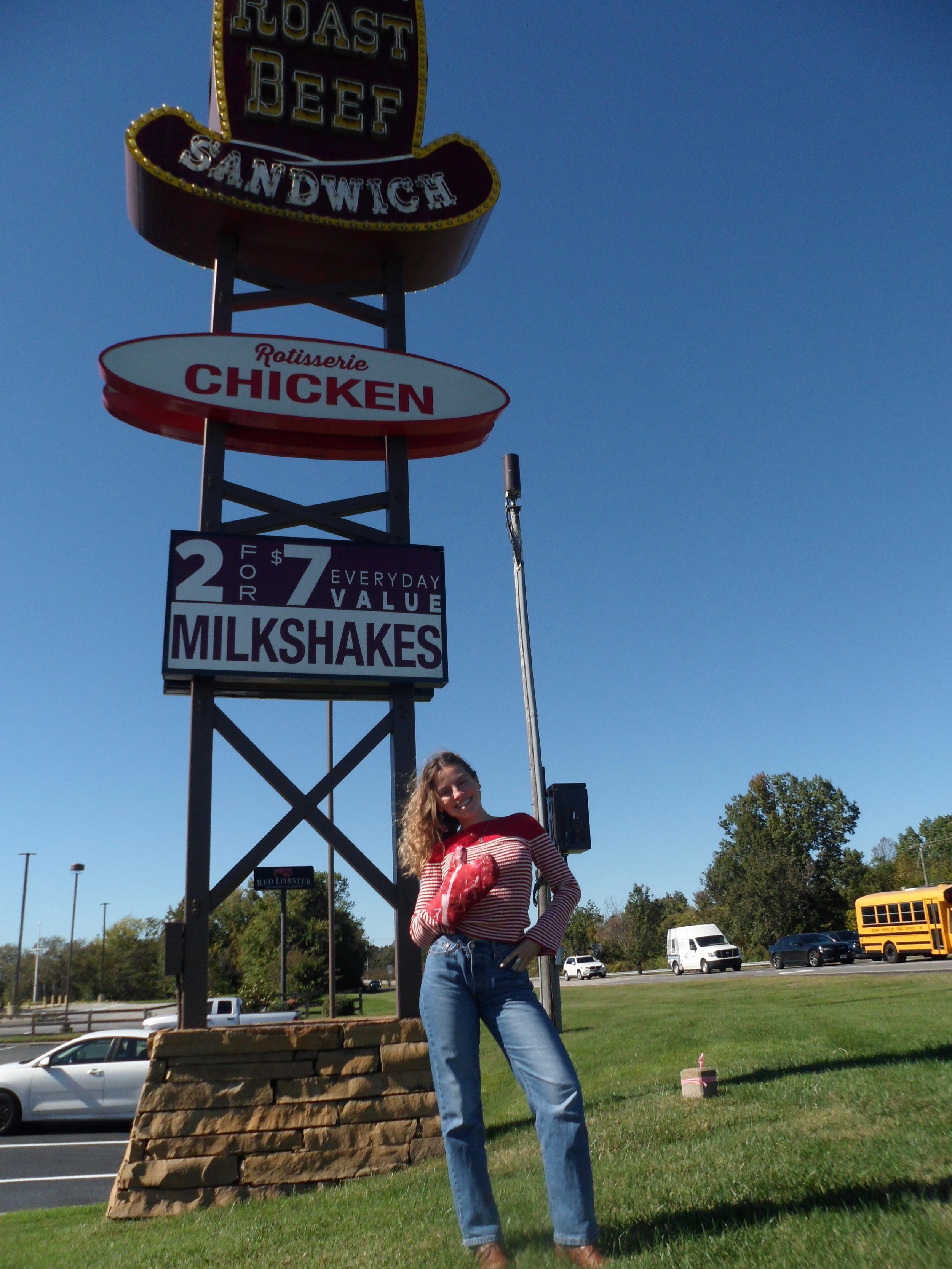 The big Arby's hat in the sky