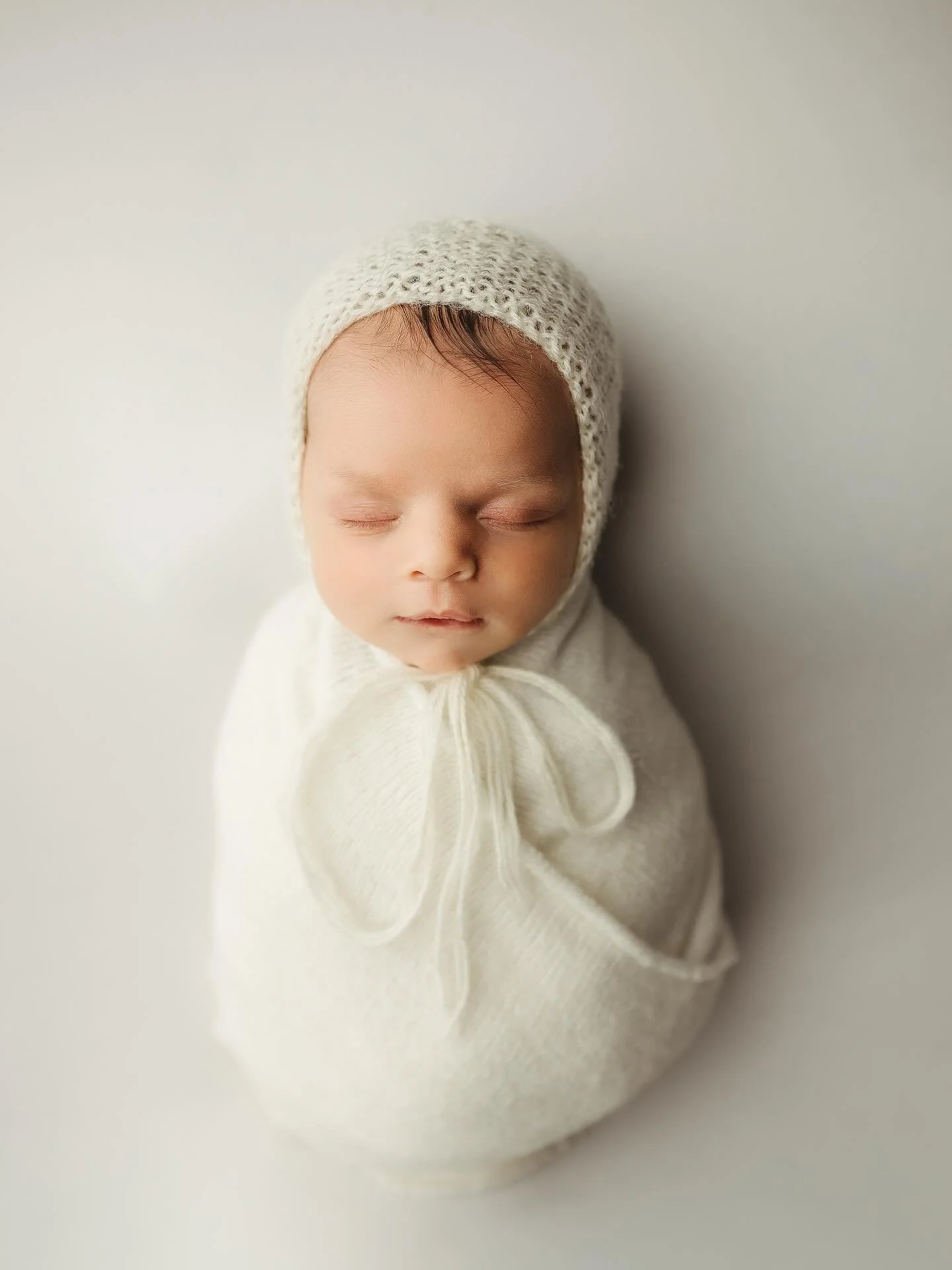 Baby Miley 🤍

This sweet girl helped me bring my in home newborn lighting course to life. Grateful for families who trust me in both my work and my teaching 🫶🏼🥹

#pittsburghphotographer #photographer #newbornphotography #pittsburghfamilyphotograp