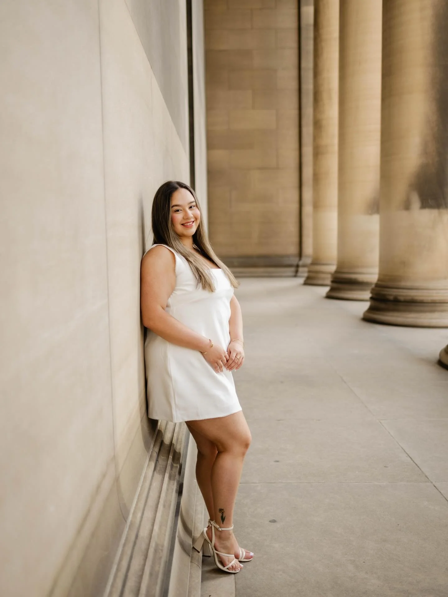 On to the next chapter! 🎓 University of Pittsburgh 2026 🤍

@lizzelsali 

#pittsburgh #graduationsession #2026grad #photographer #pittsburghphotographer