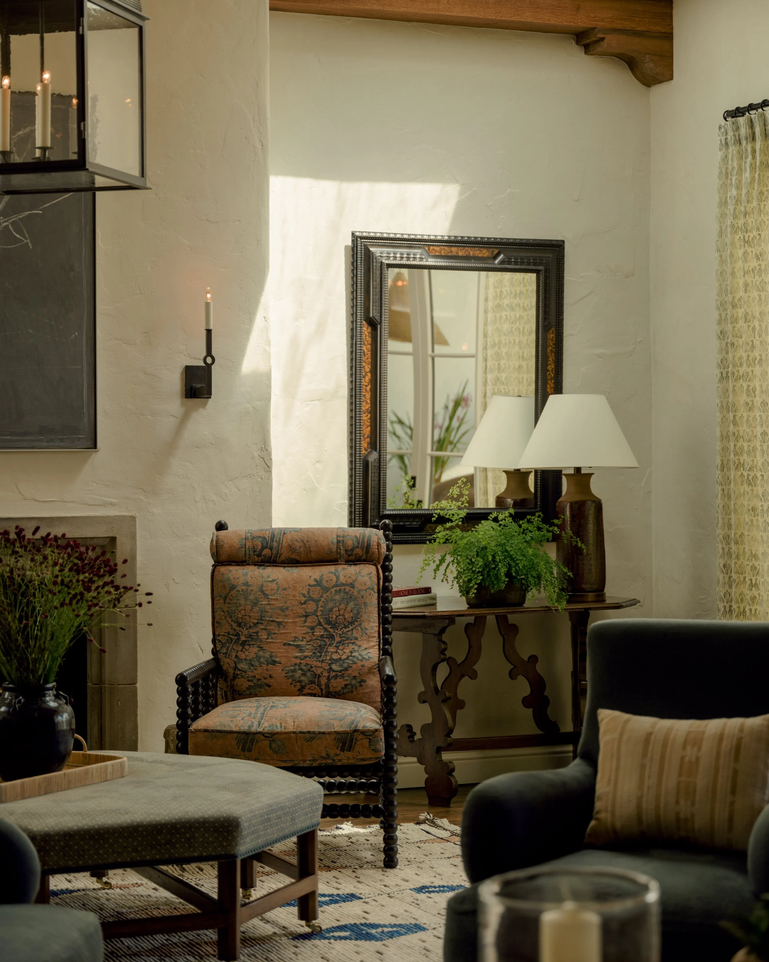Living Room Vignette-Edit.JPG
