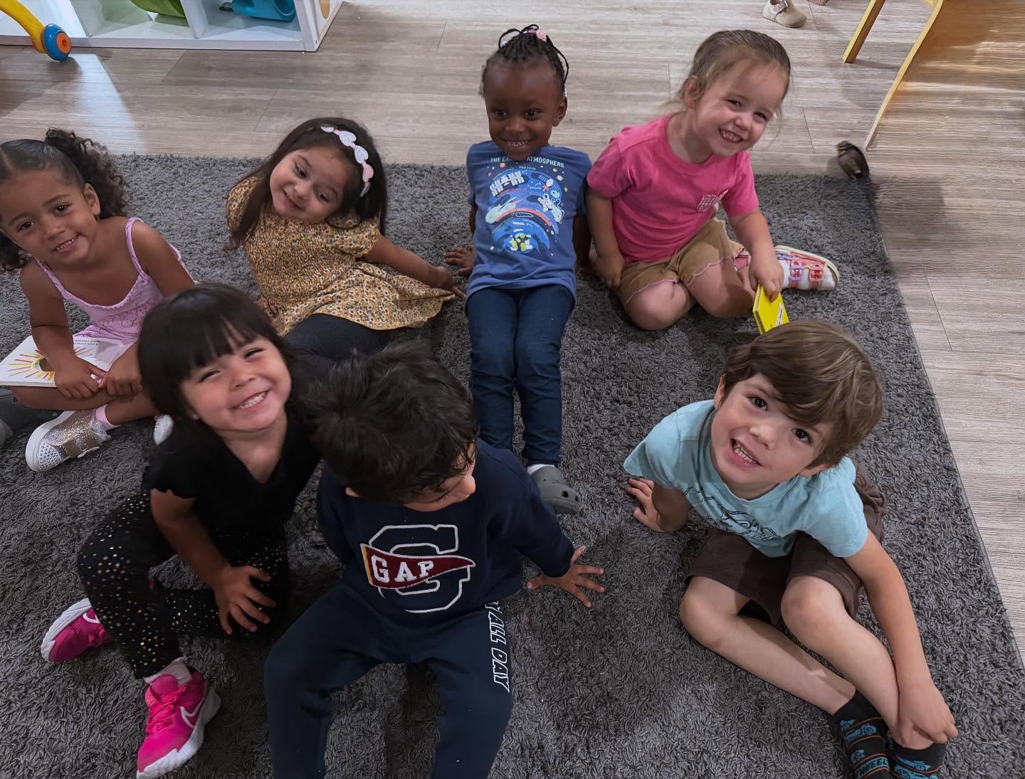 God&rsquo;s love + happy hearts = this crew right here 💕🤣 They might be small, but their joy is HUGE!

#littleworldchangers #faithbasedchildcare
