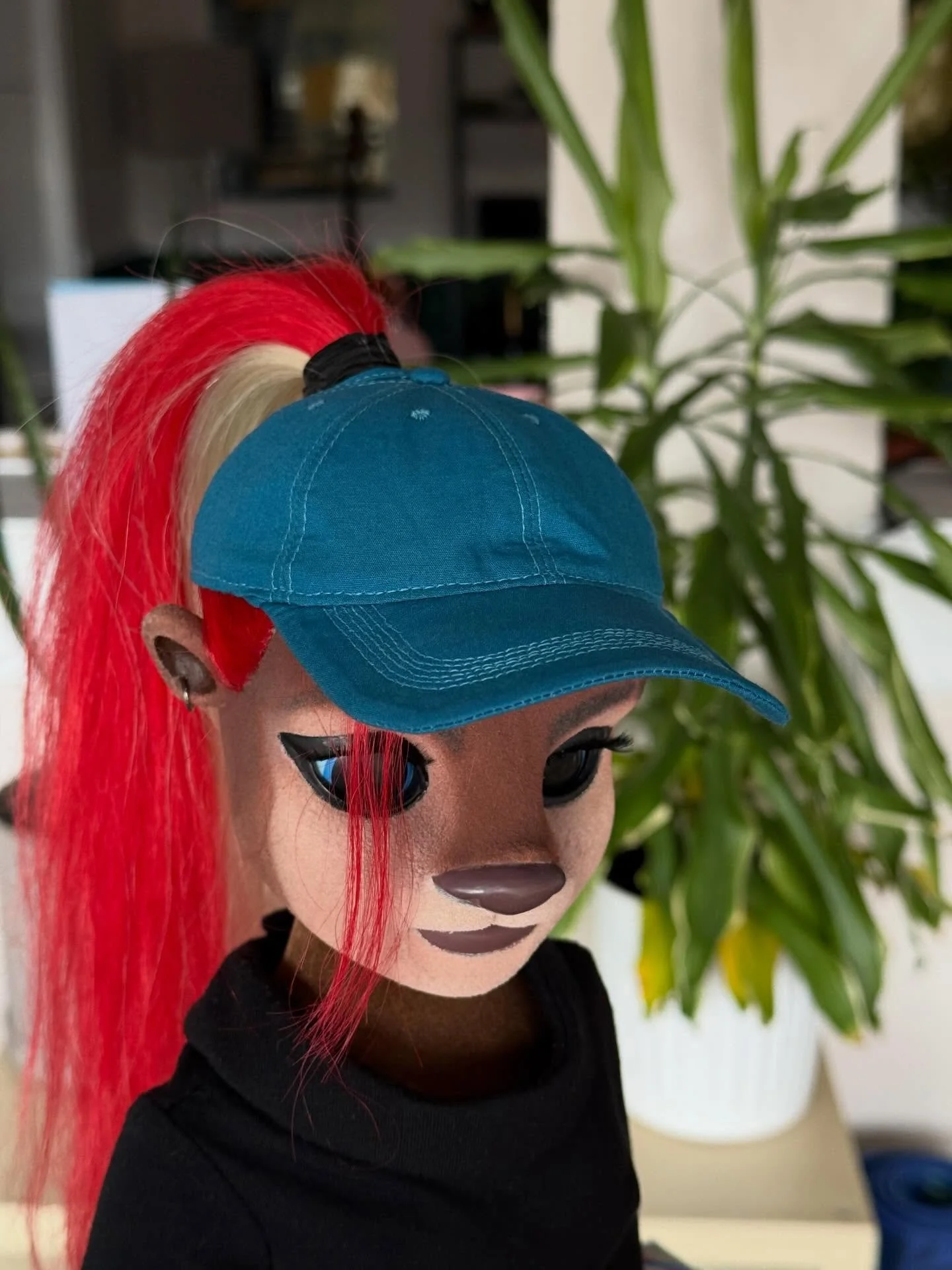 new hat who dis? Beautiful puppet-scale hat for #SpaceBao by @venessamkoch