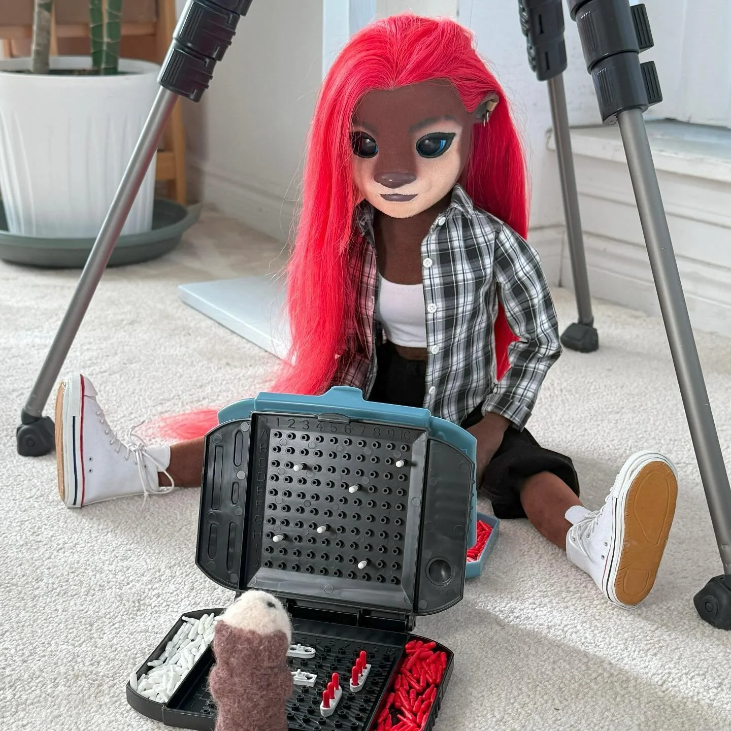 Showing off new kicks, created by @venessamkoch for the Taro Otter marionette.