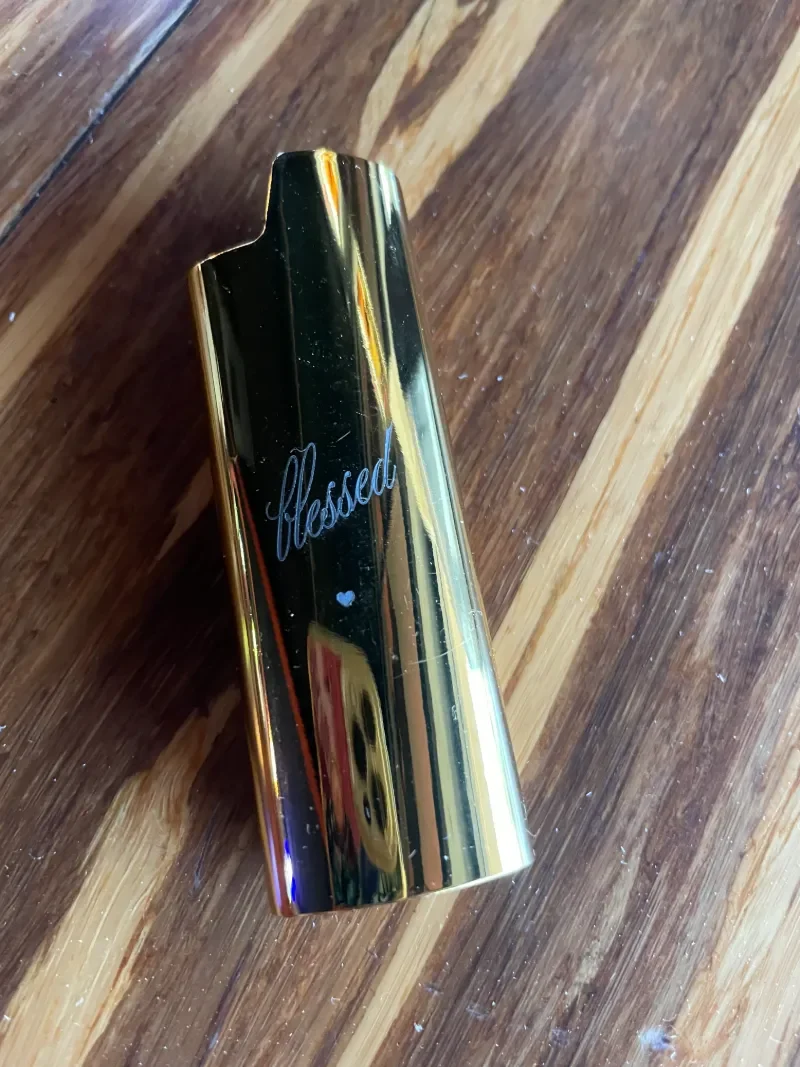 Engraved gold lighter case "blessed"