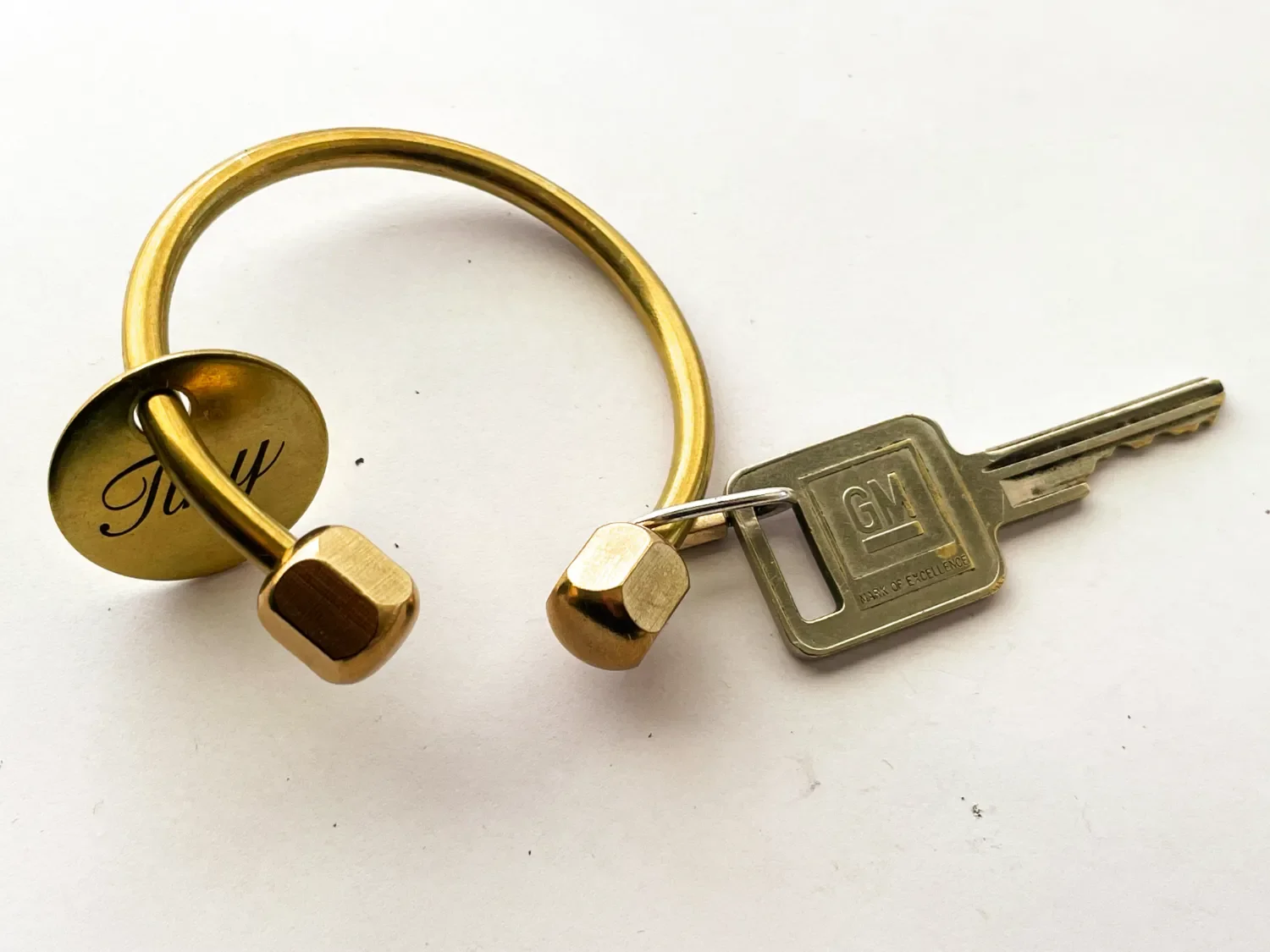 Brass Screwball Horseshoe Key Organizer
