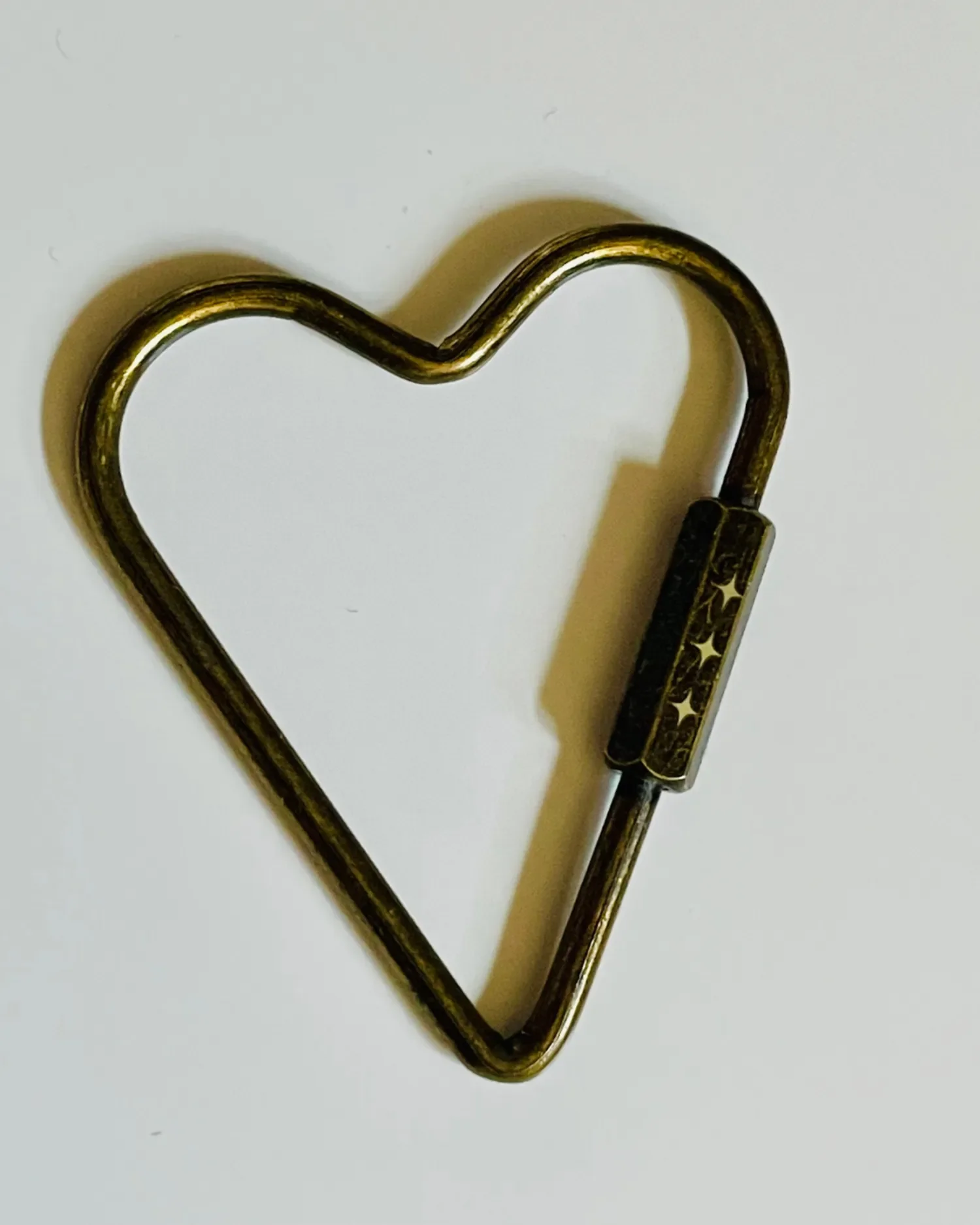 Dark brass mini star engraved heart shape locking carabiner key ring