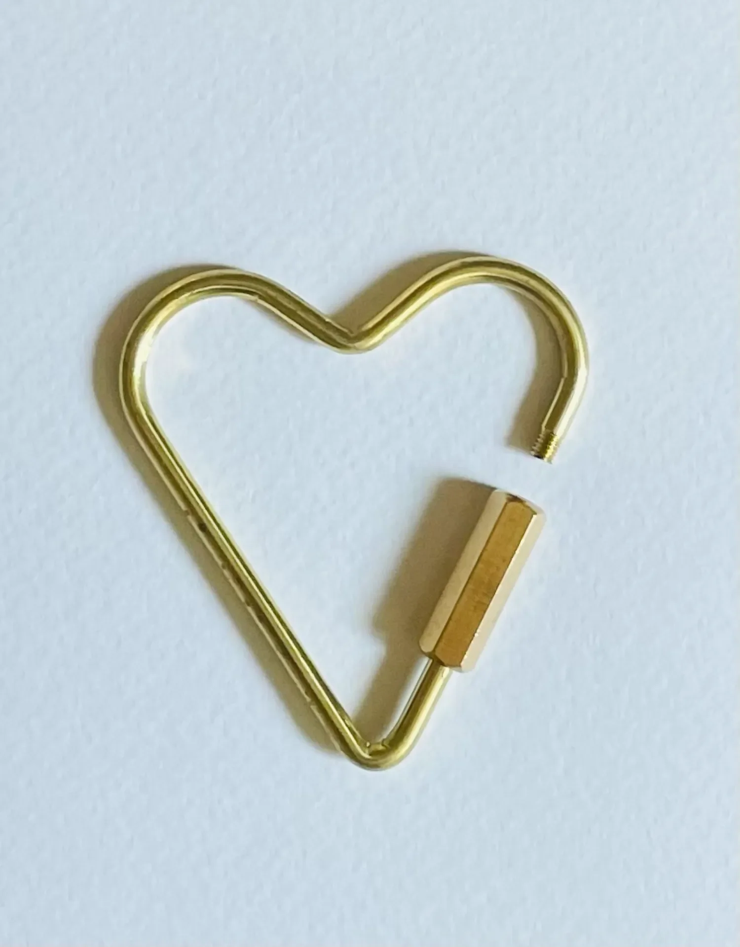 unscrewed metal heart keyring