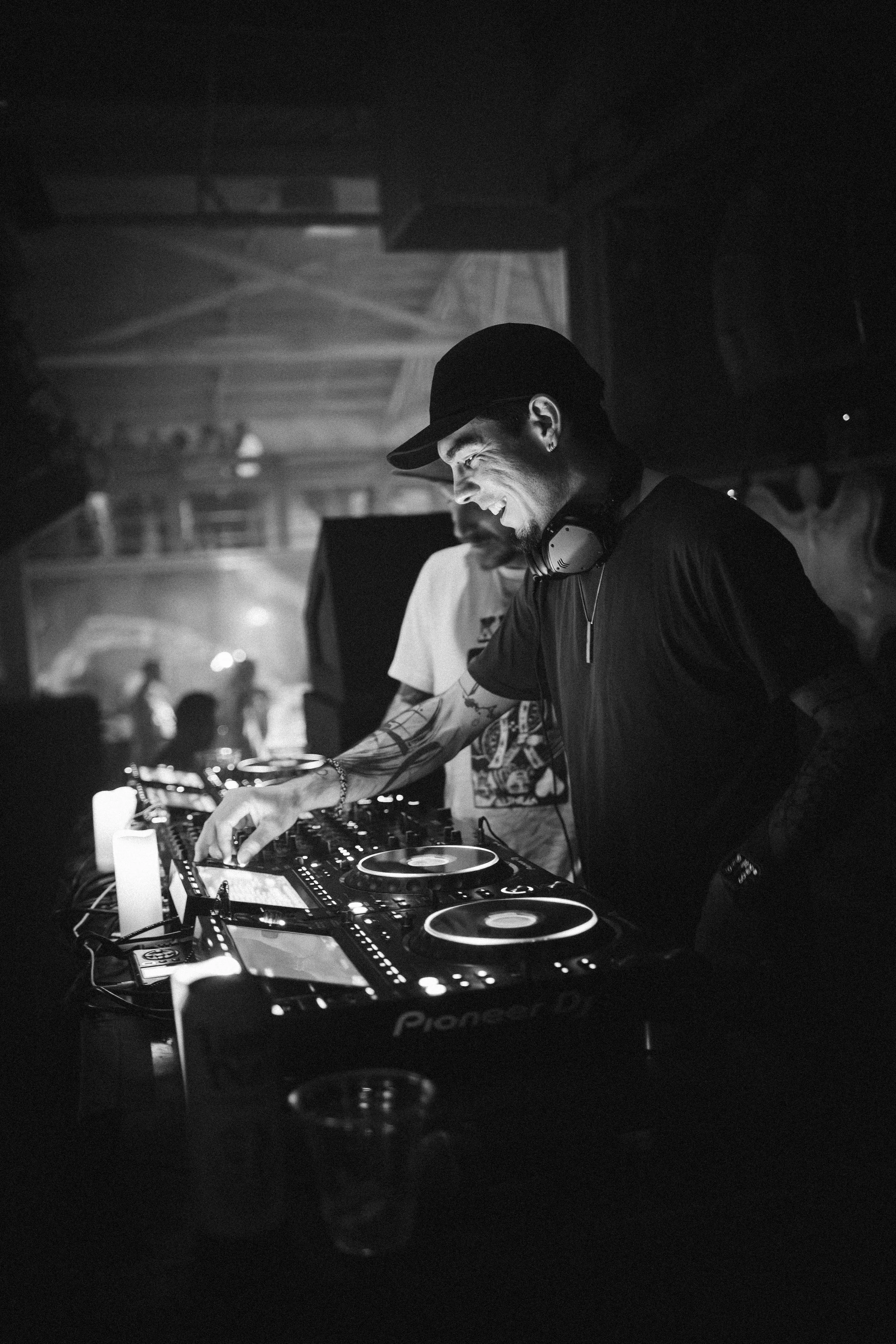 DJ photography walter wherehouse?