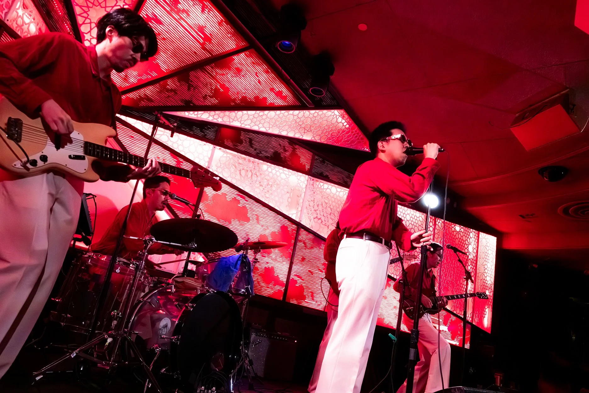 Yuma Abe Plays a Dreamlike Set at the Sultan Room in Bushwick