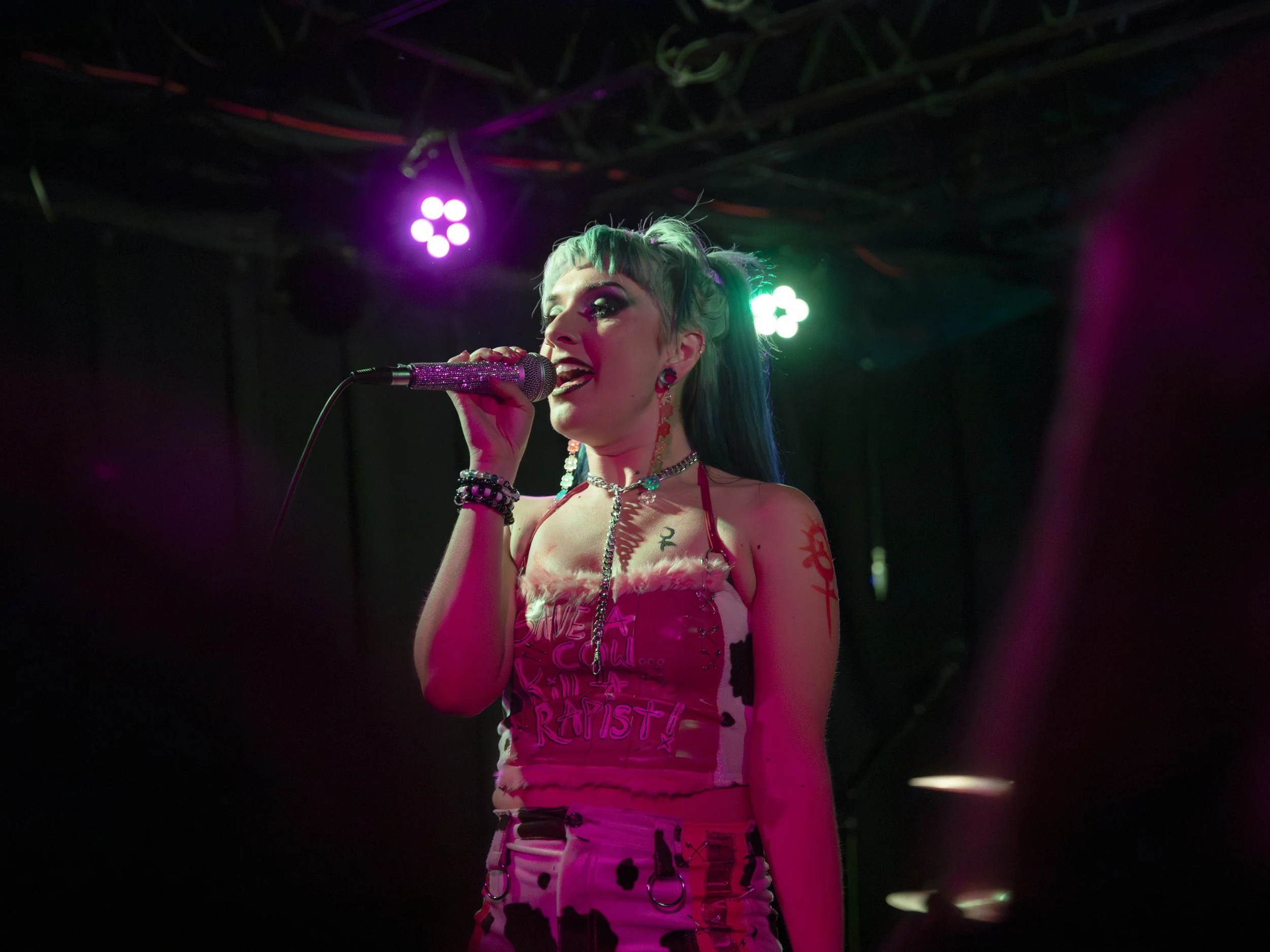 Delilah Bon Smashes the Patriarchy in Minneapolis&nbsp;