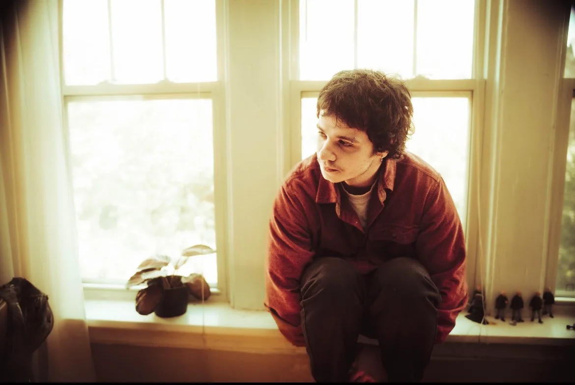 Julian Saunders: Self-Discovery in Creating Debut Album “Two Geese”