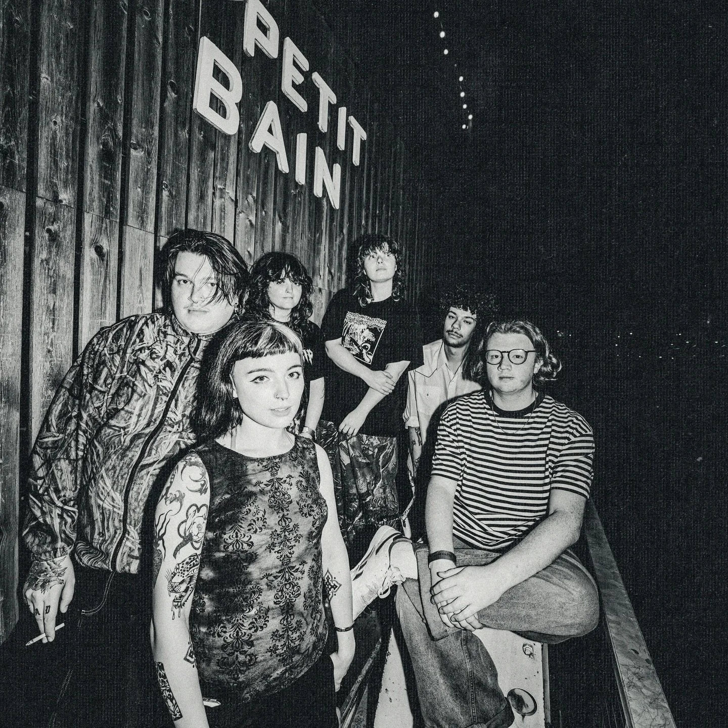 Touring, Dream Stadium &amp; Cheese Doritos - Chatting With Bristol Rising Stars Knives