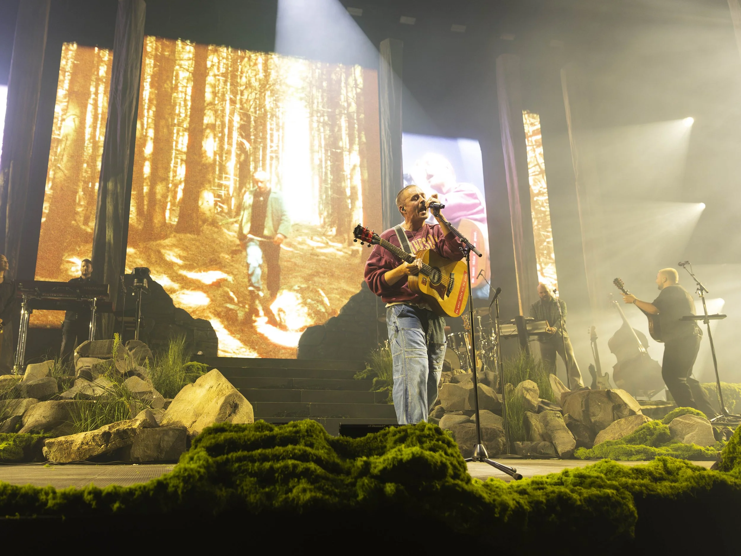 DermotKennedy-19.jpg