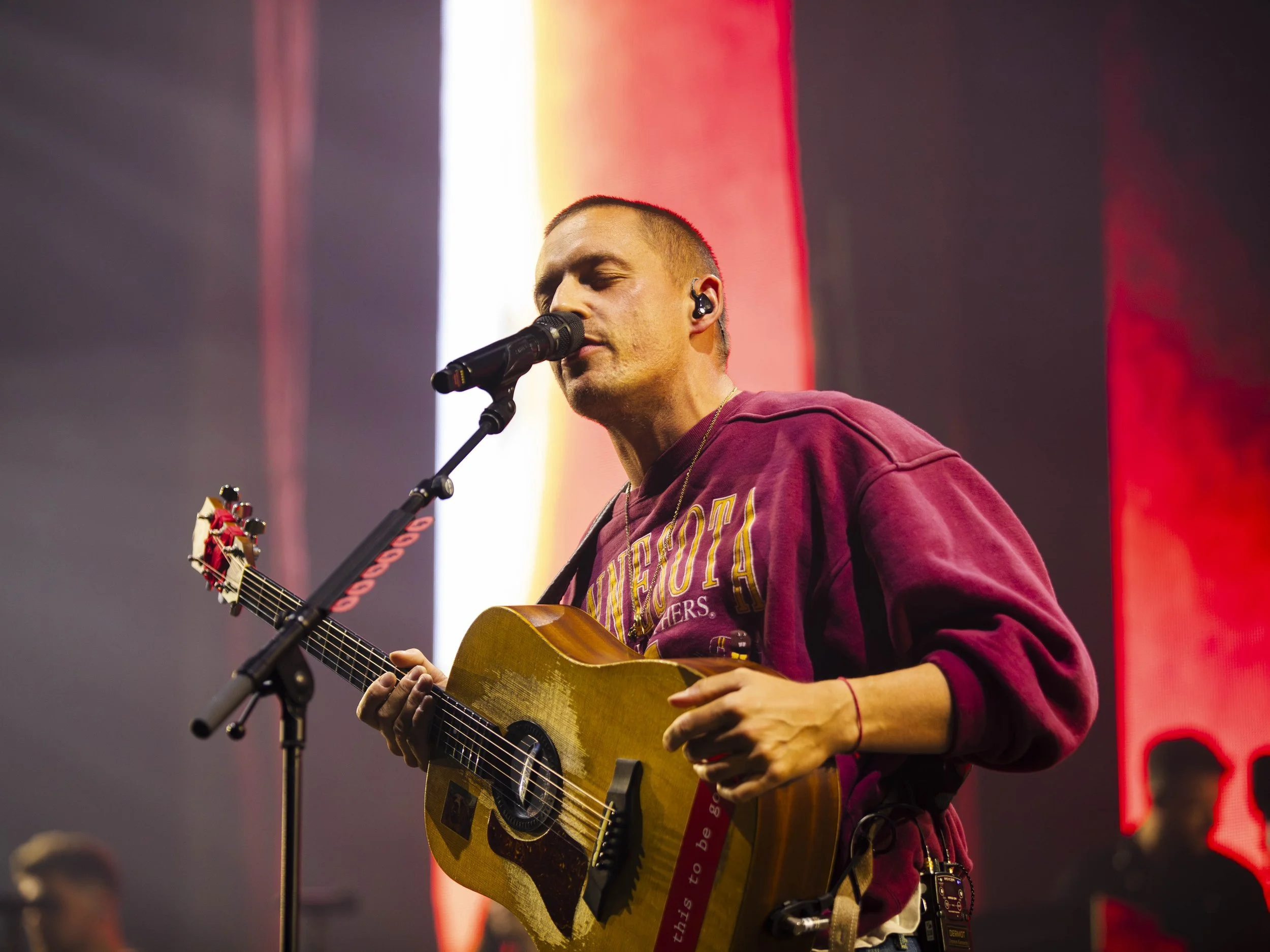 DermotKennedy.jpg