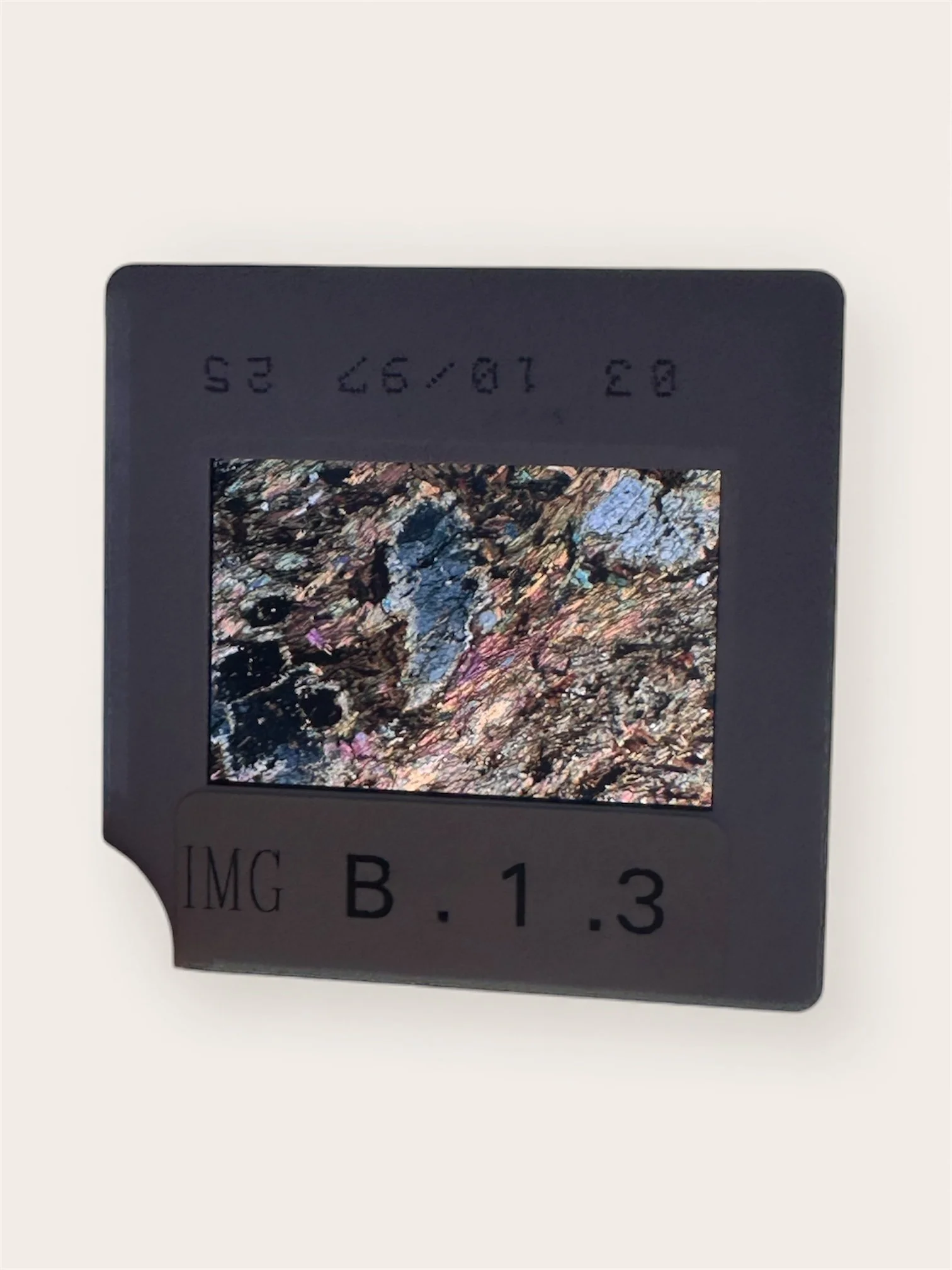 Diapositive Micaschiste à andalousite