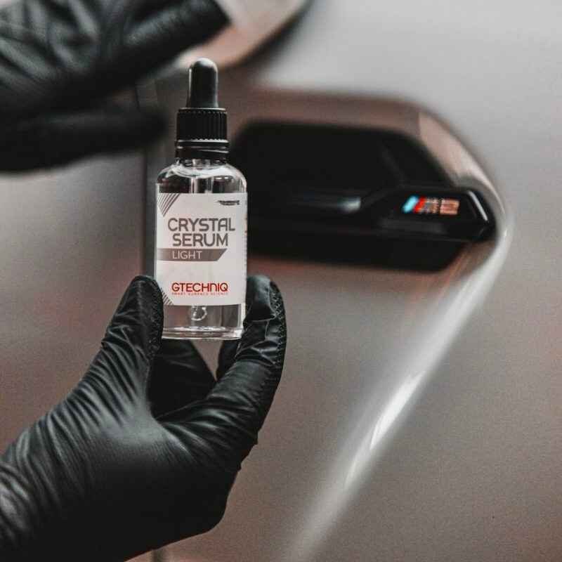 Gtechniq-Crystal-Serum-Light-Action-800x800-2630287210(1).jpg
