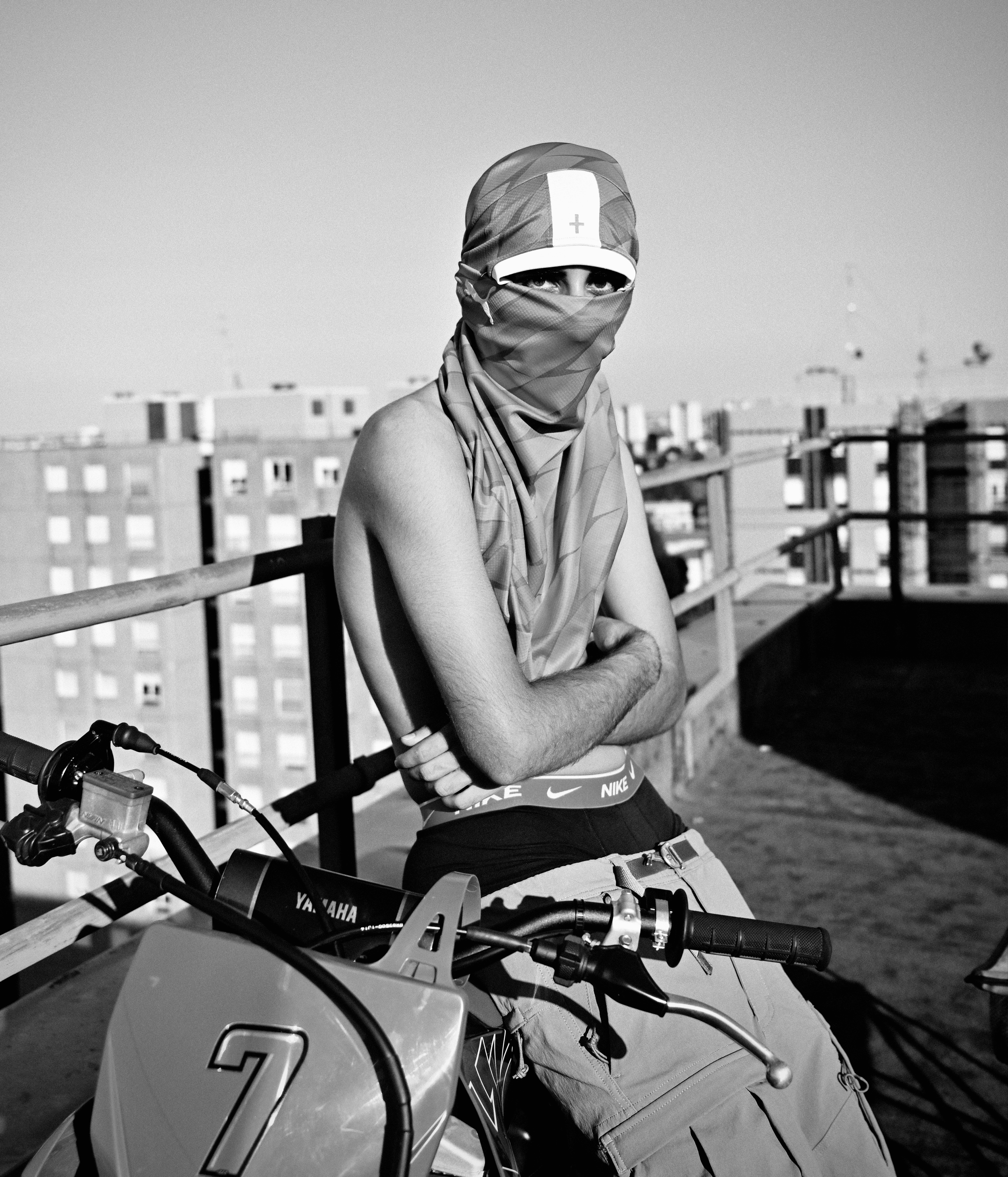 ROOF_10_BW.png