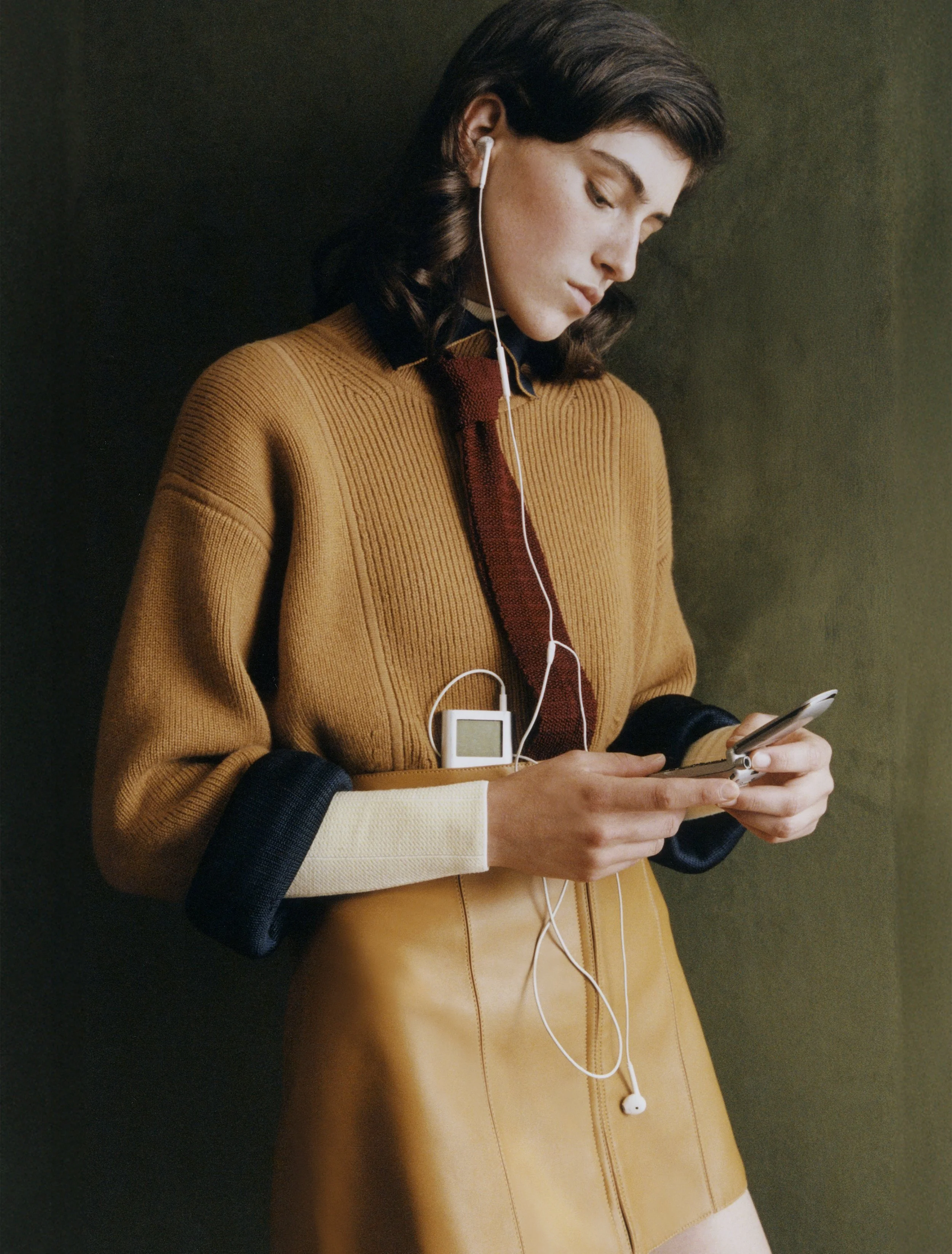 LOOK3.jpg