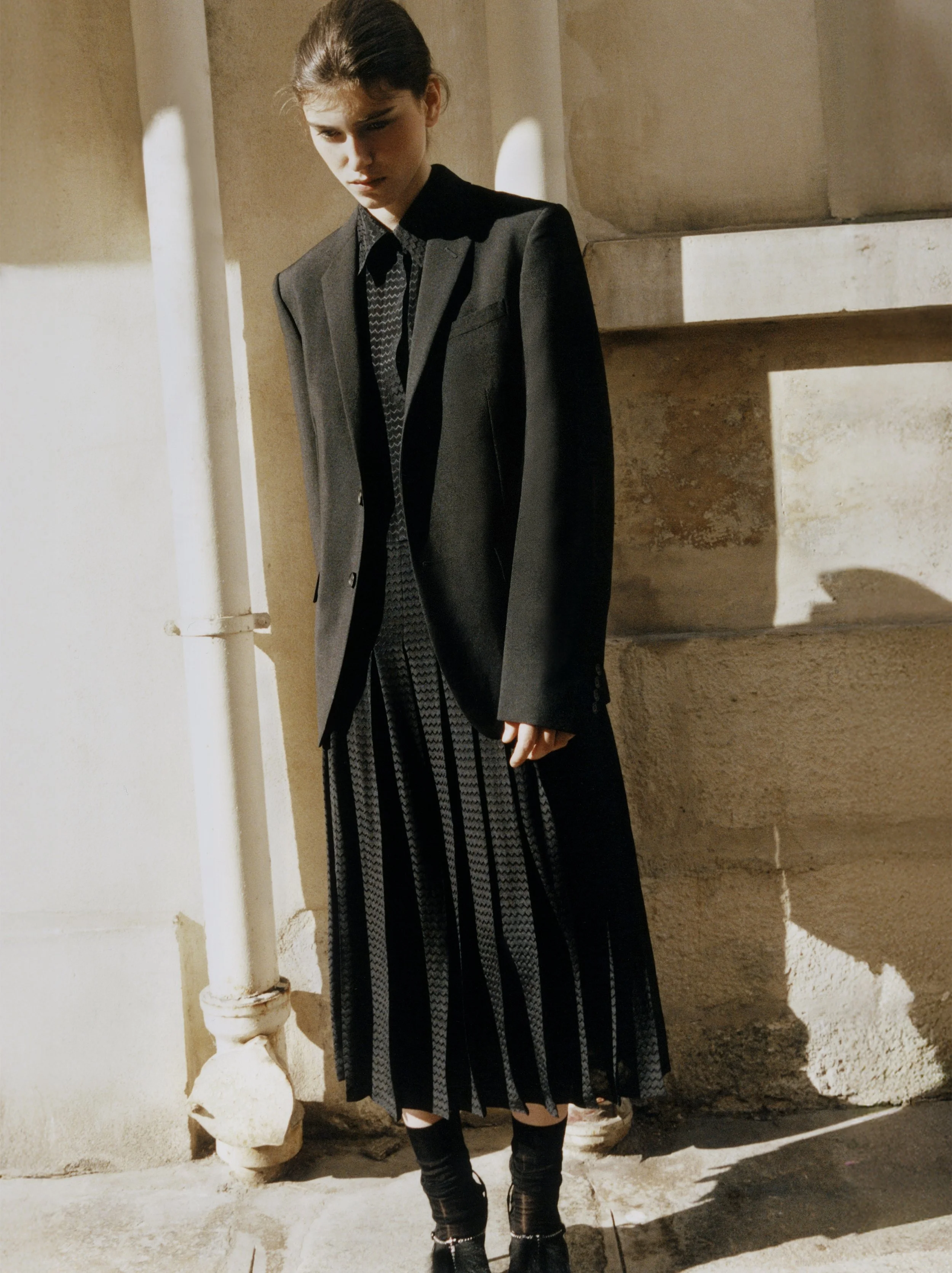 LOOK8.jpg
