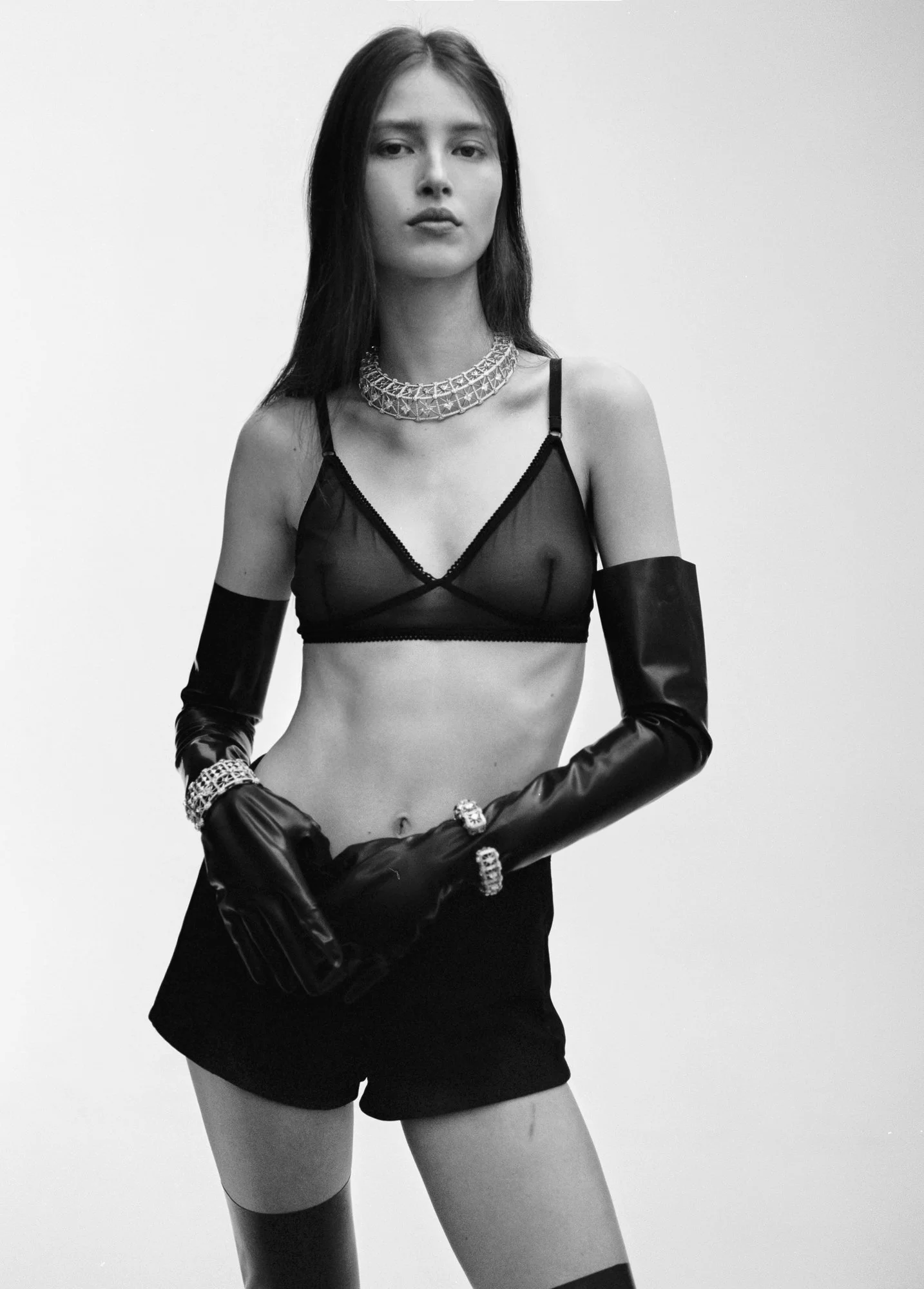 2024-06-19 VOGUE HK1974.jpg