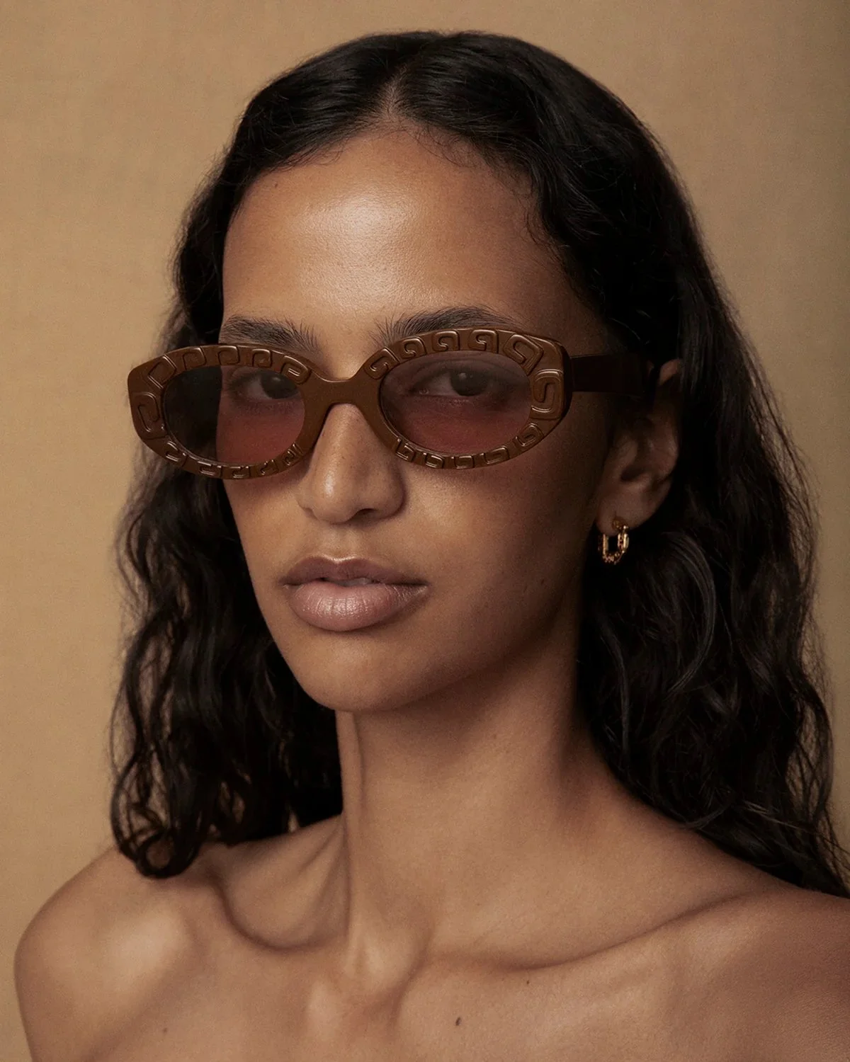 LUCY FOLK - Draa Embossed Sunglasses