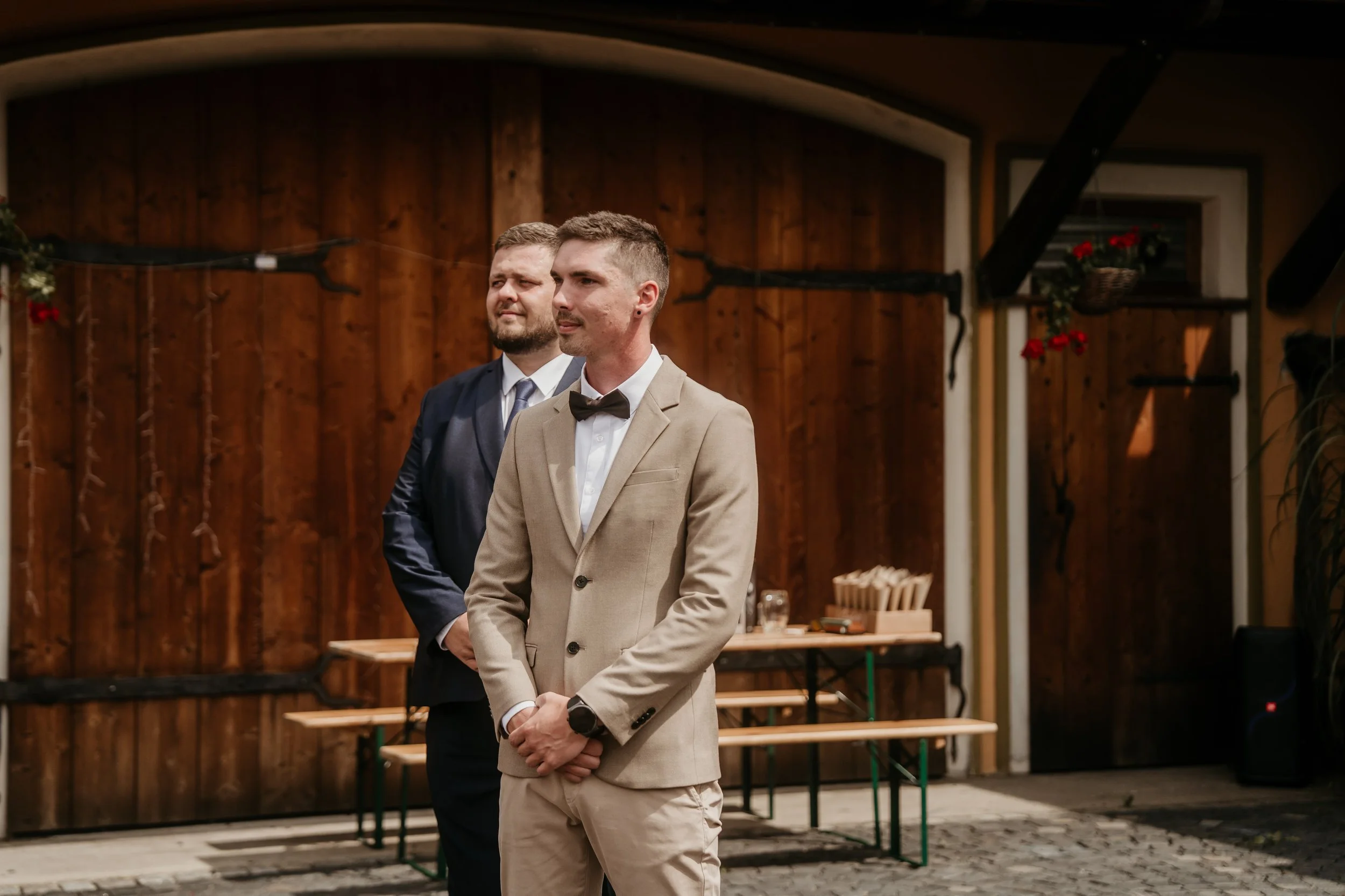 DSC09393-minLiberecký svatební fotograf Dyguen - Petr a Kája - Penzion Rychtářův statek Raspenava.jpg