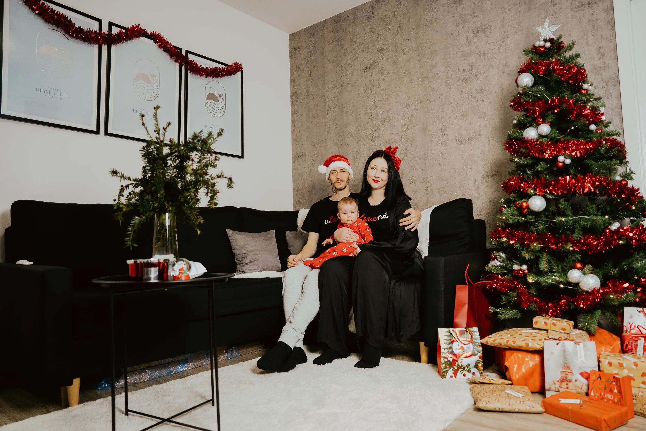 DSC07707-minBohouš a Adéla - rodinné vánoční focení Dyguen.jpg