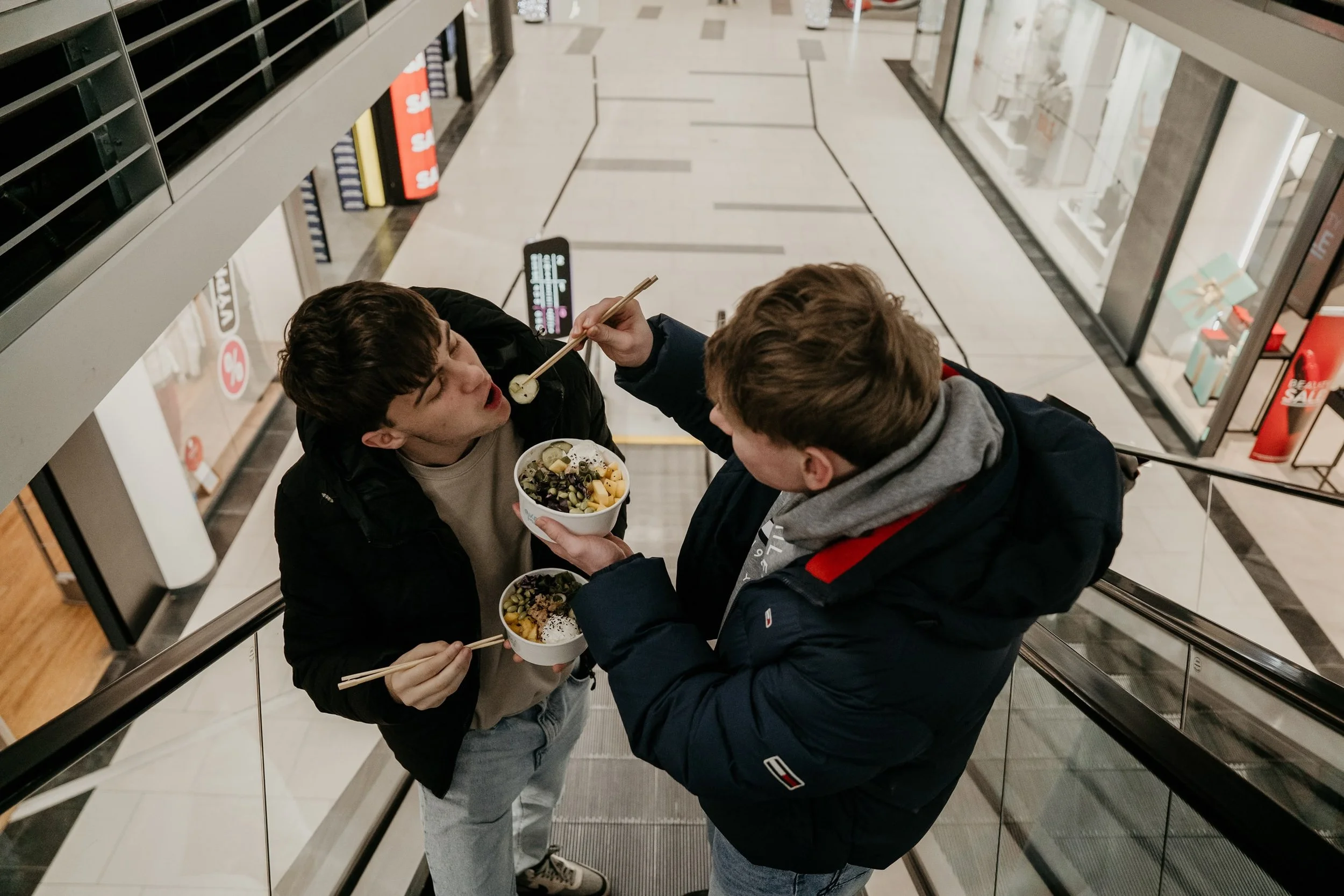 DSC08696-minLiberecký svatební fotograf Dyguen - Woke Poke Liberec.jpg