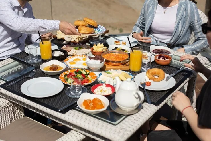 Why Locals Prefer Certain Breakfast Cafes?