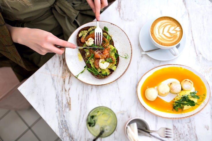 How Catering Elevates Workplace Productivity and Performance?